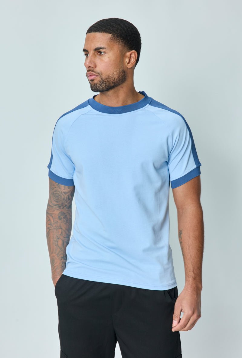 Short-sleeved t-shirt