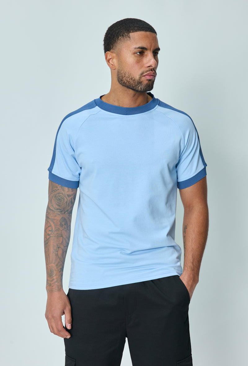 Short-sleeved t-shirt