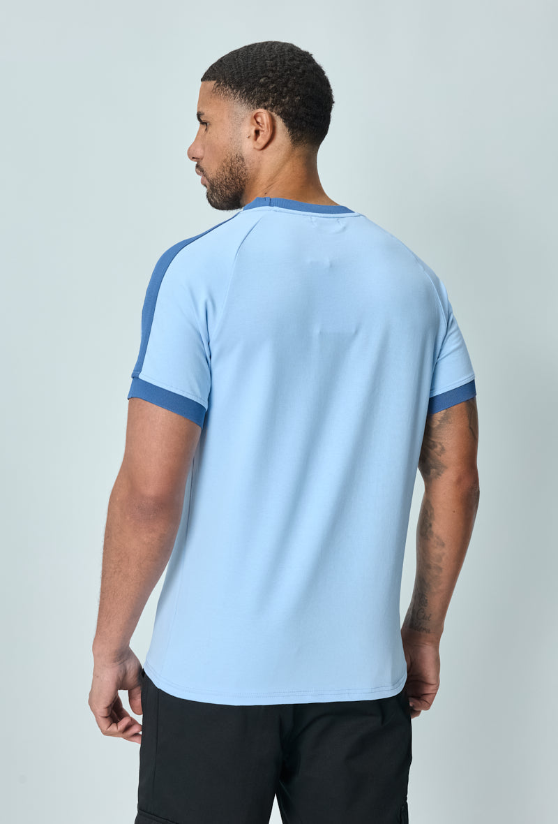 Short-sleeved t-shirt