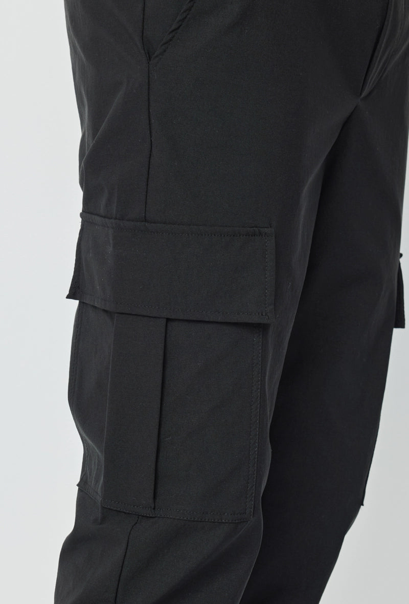 Adjustable pants with drawstring at the waist