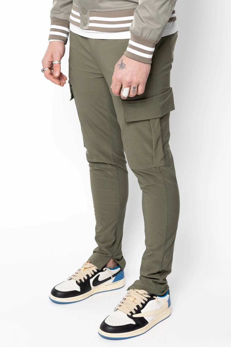 Adjustable pants with drawstring at the waist