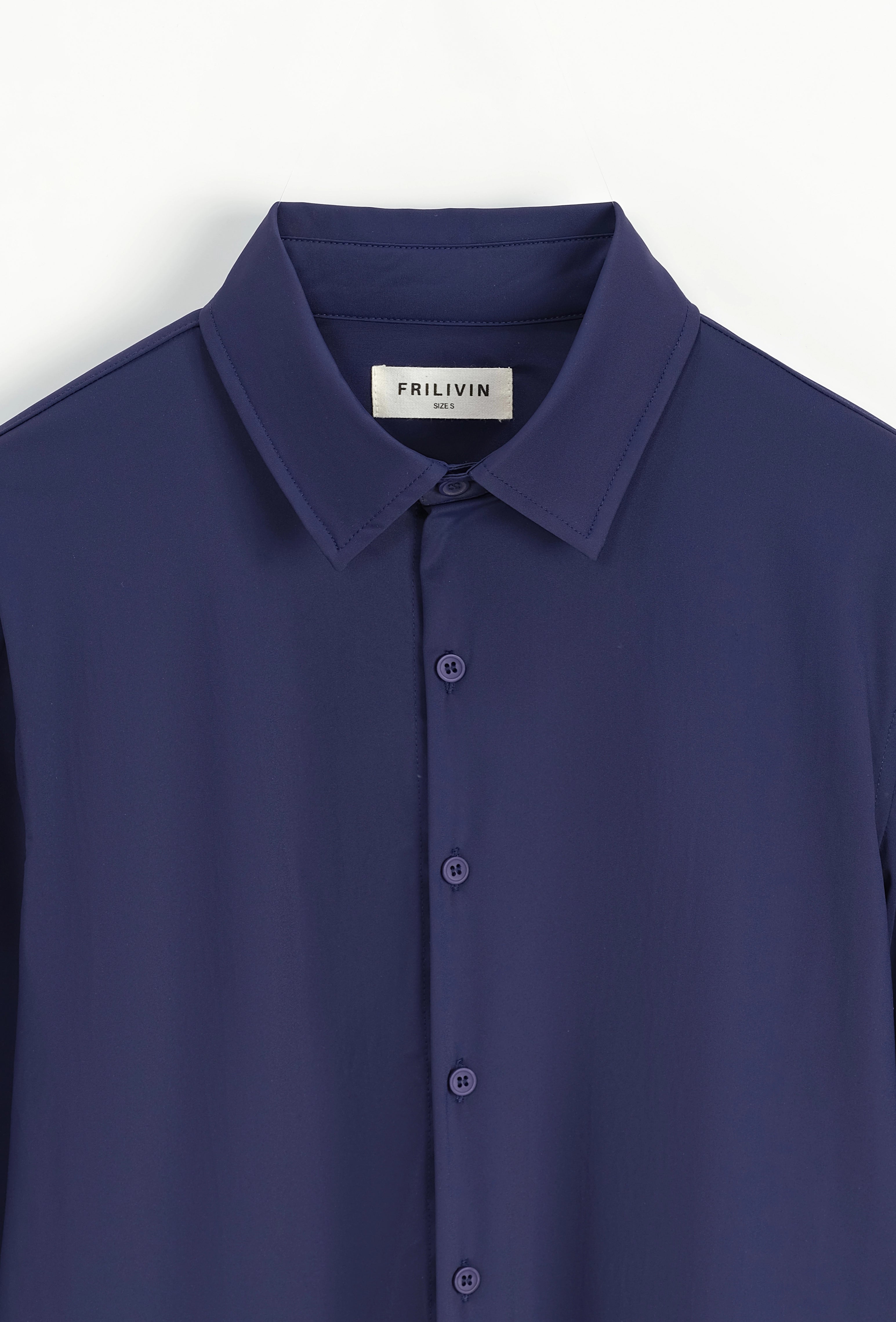BM2016-3__BLEU_MARINE_20_2.webp