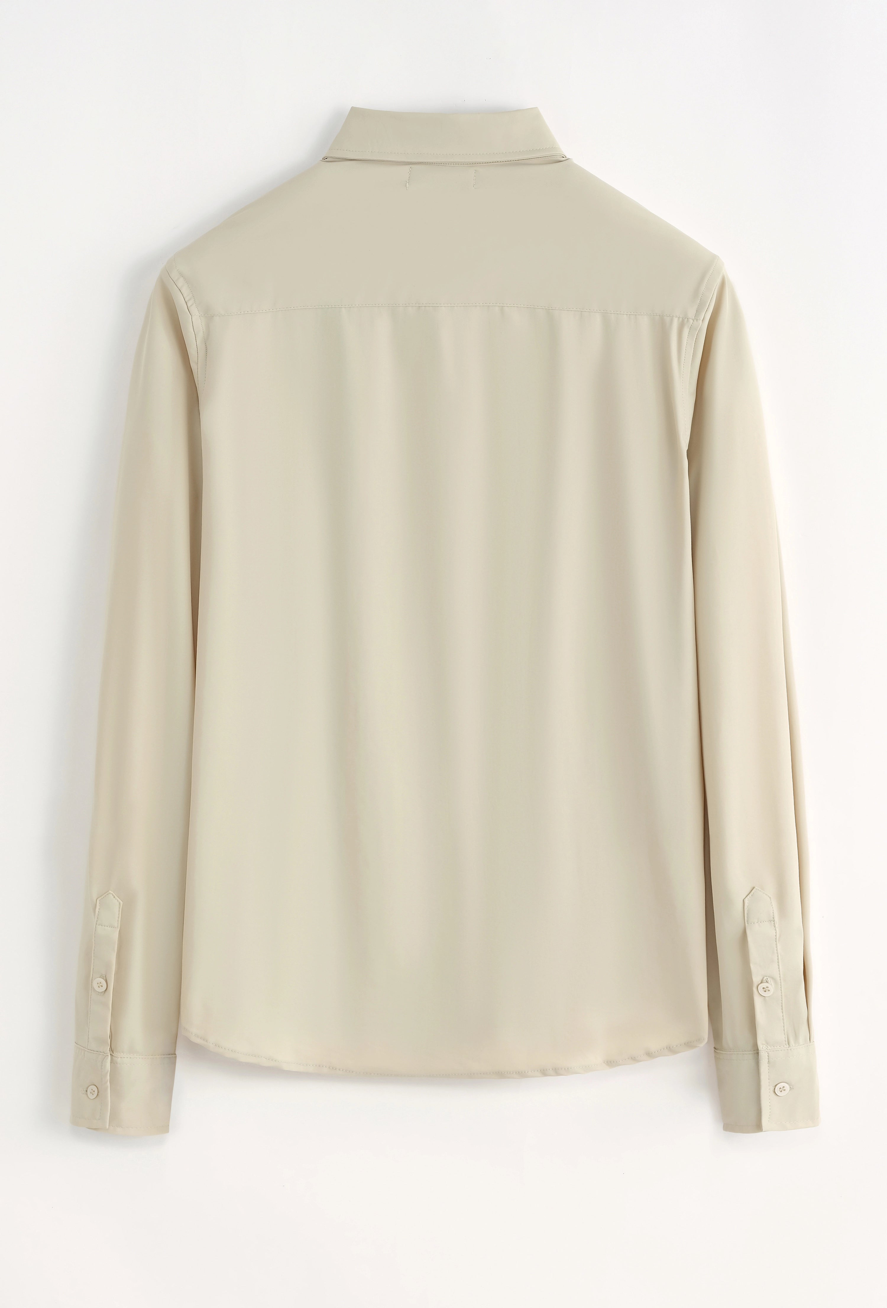 Plain long-sleeved shirt