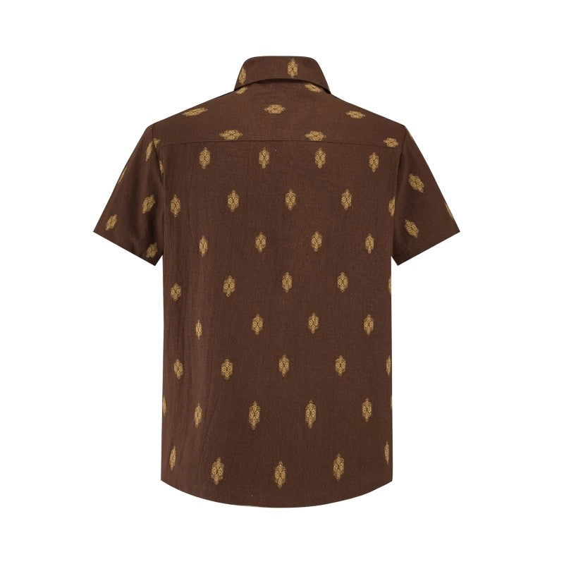 Short-sleeved shirt with graphic patterns