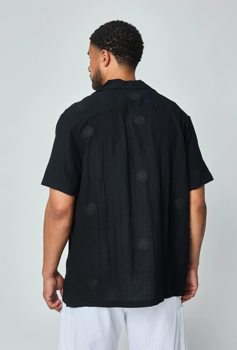 Chemise manches courtes à motifs fleuris