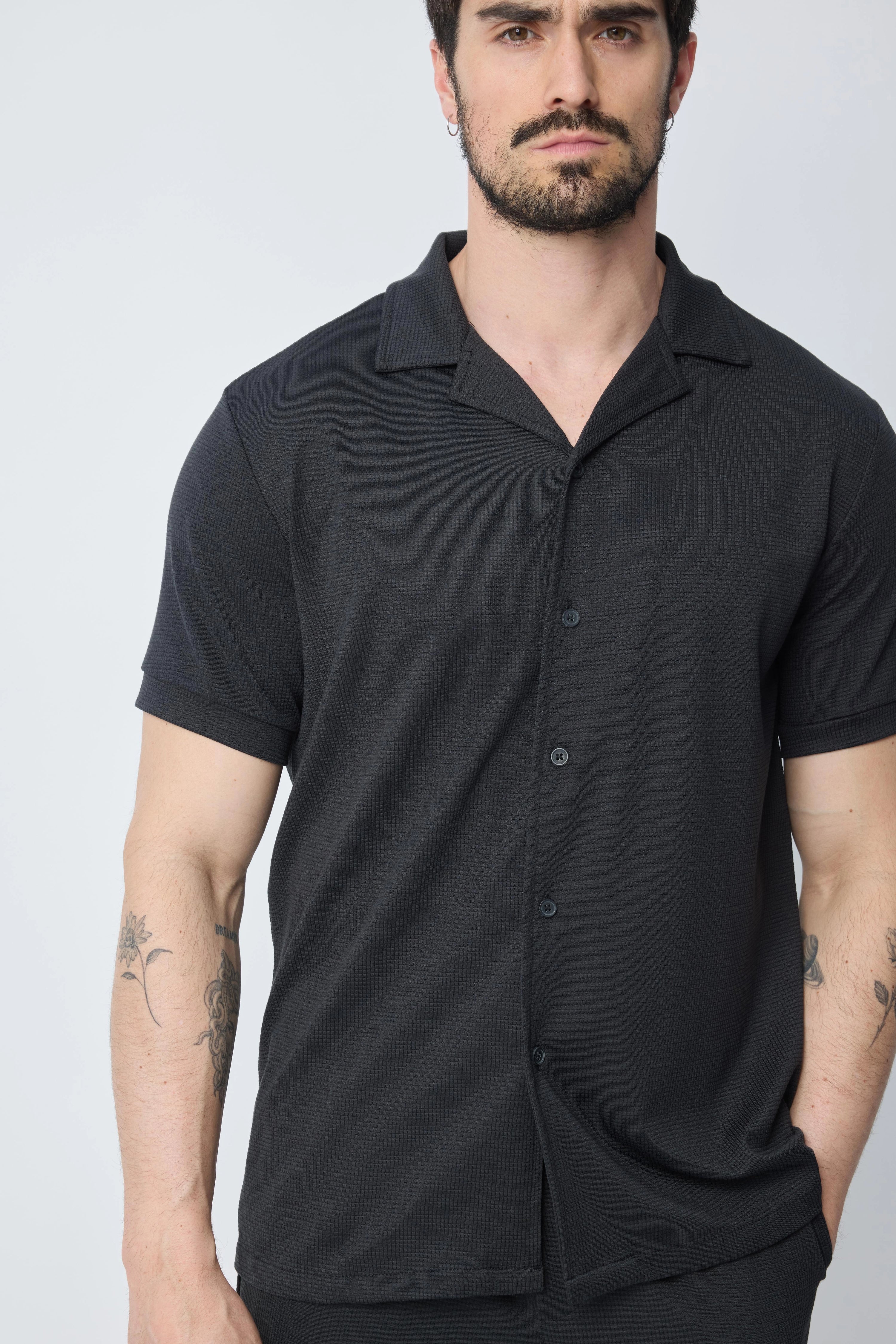 Ensemble short et chemise classique