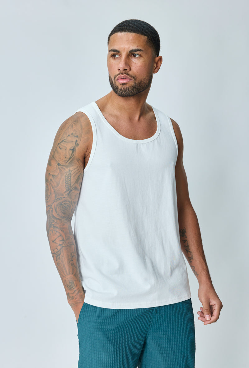 Plain sleeveless t-shirt