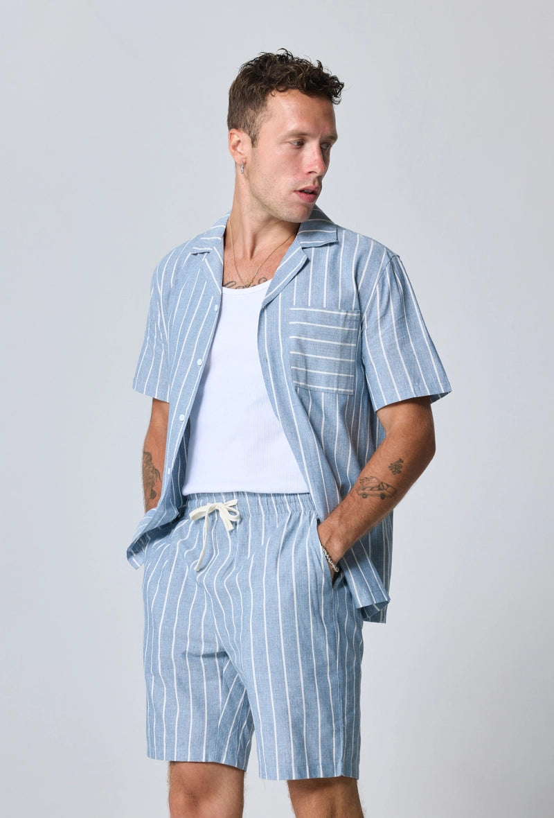 Ensemble à rayures chemise manches courtes short