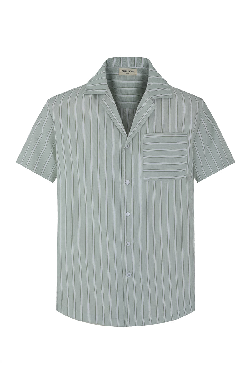 Short-sleeved striped shirt