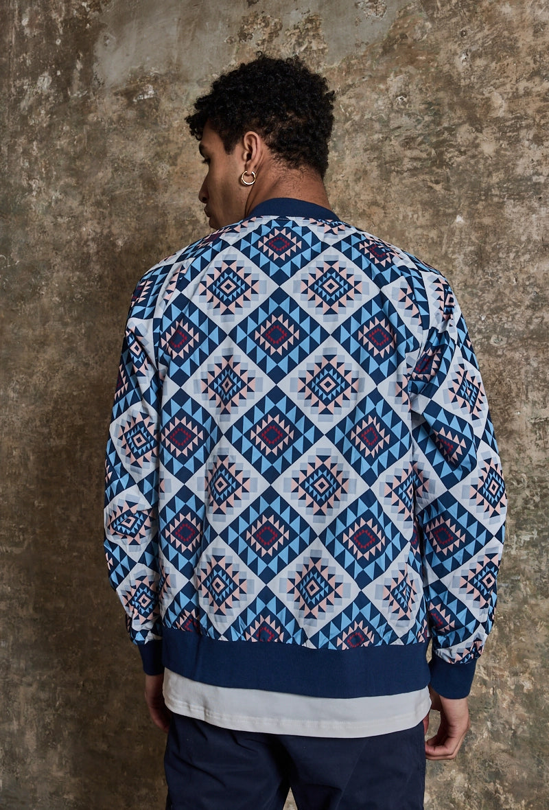 Fine bomber jacket with geometric patterns