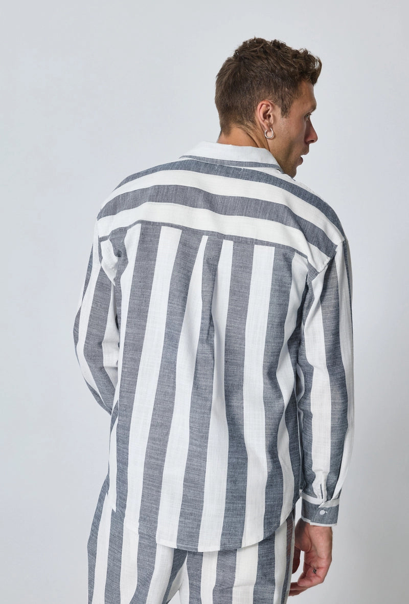 Ensemble chemise pantalon à rayures