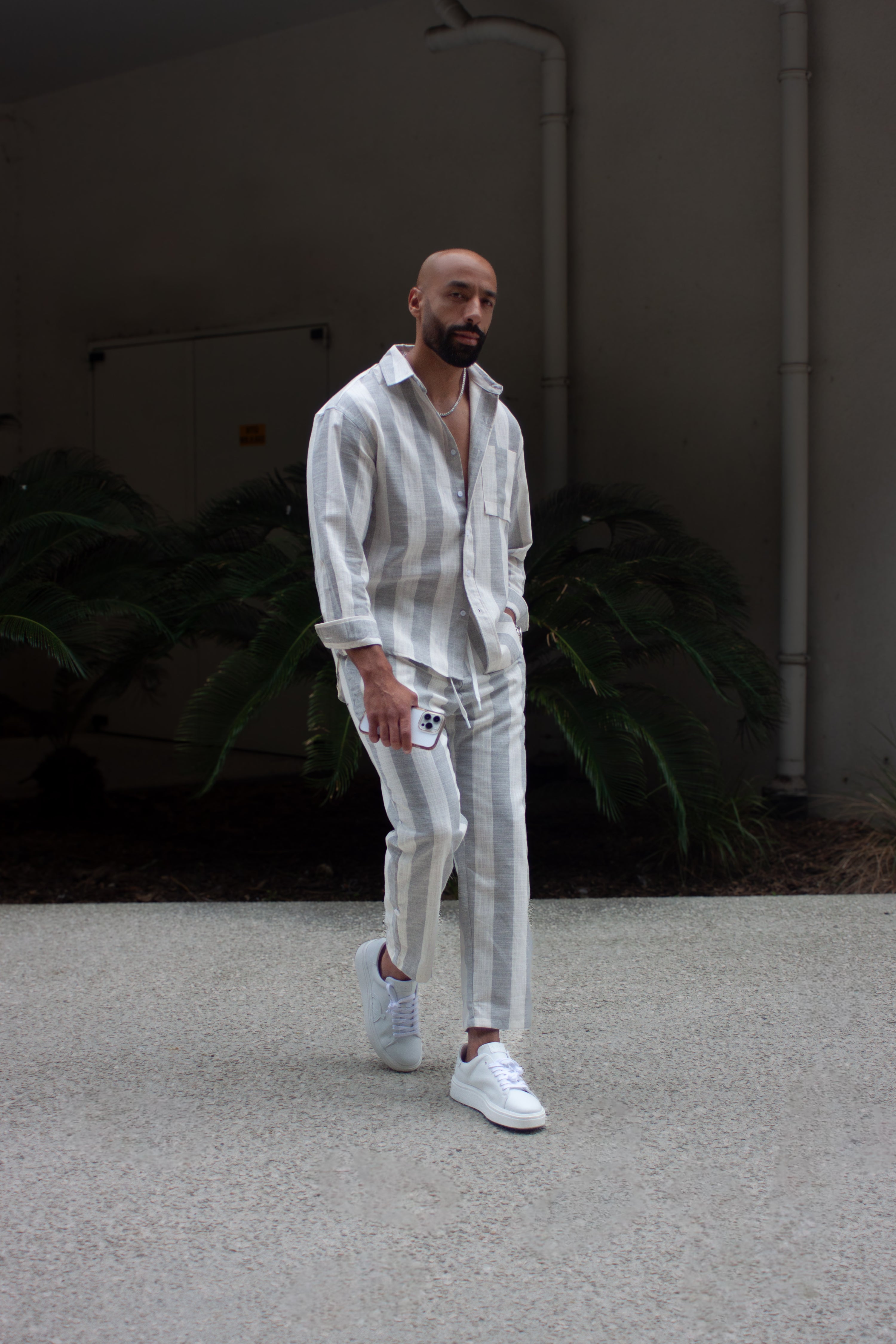 Ensemble chemise pantalon à rayures