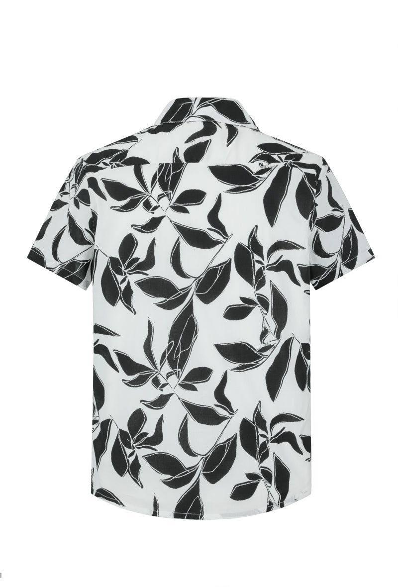 Short-sleeved shirt with floral patterns