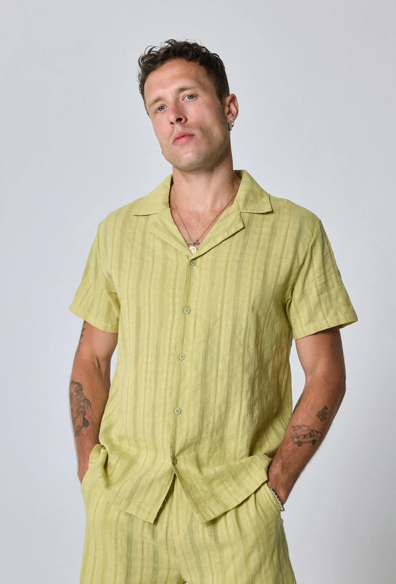 Ensemble à rayures chemise manches courtes short
