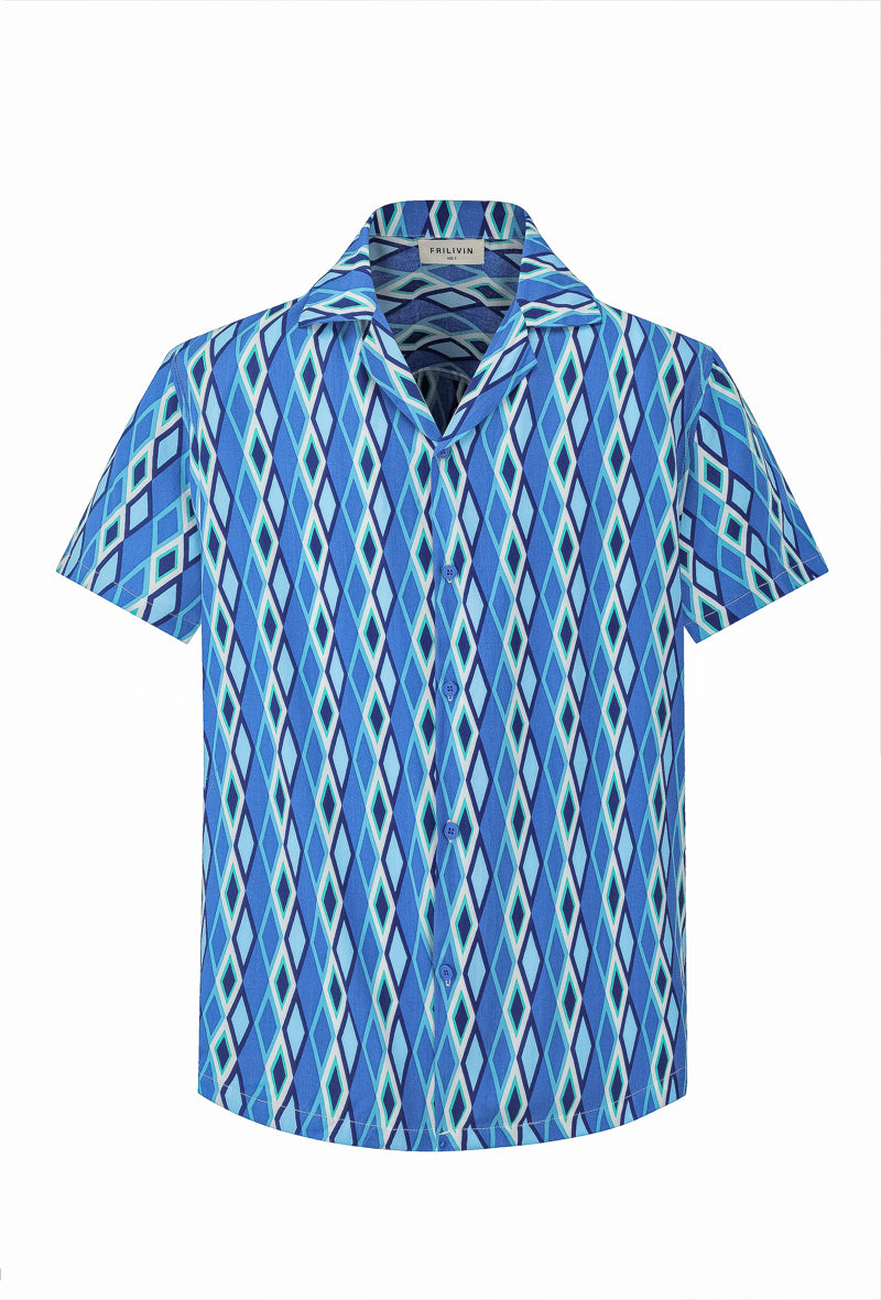 Short-sleeved shirt with geometric patterns