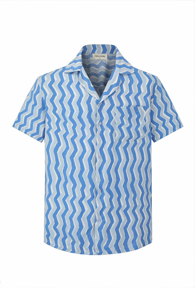 Short-sleeved shirt with geometric patterns