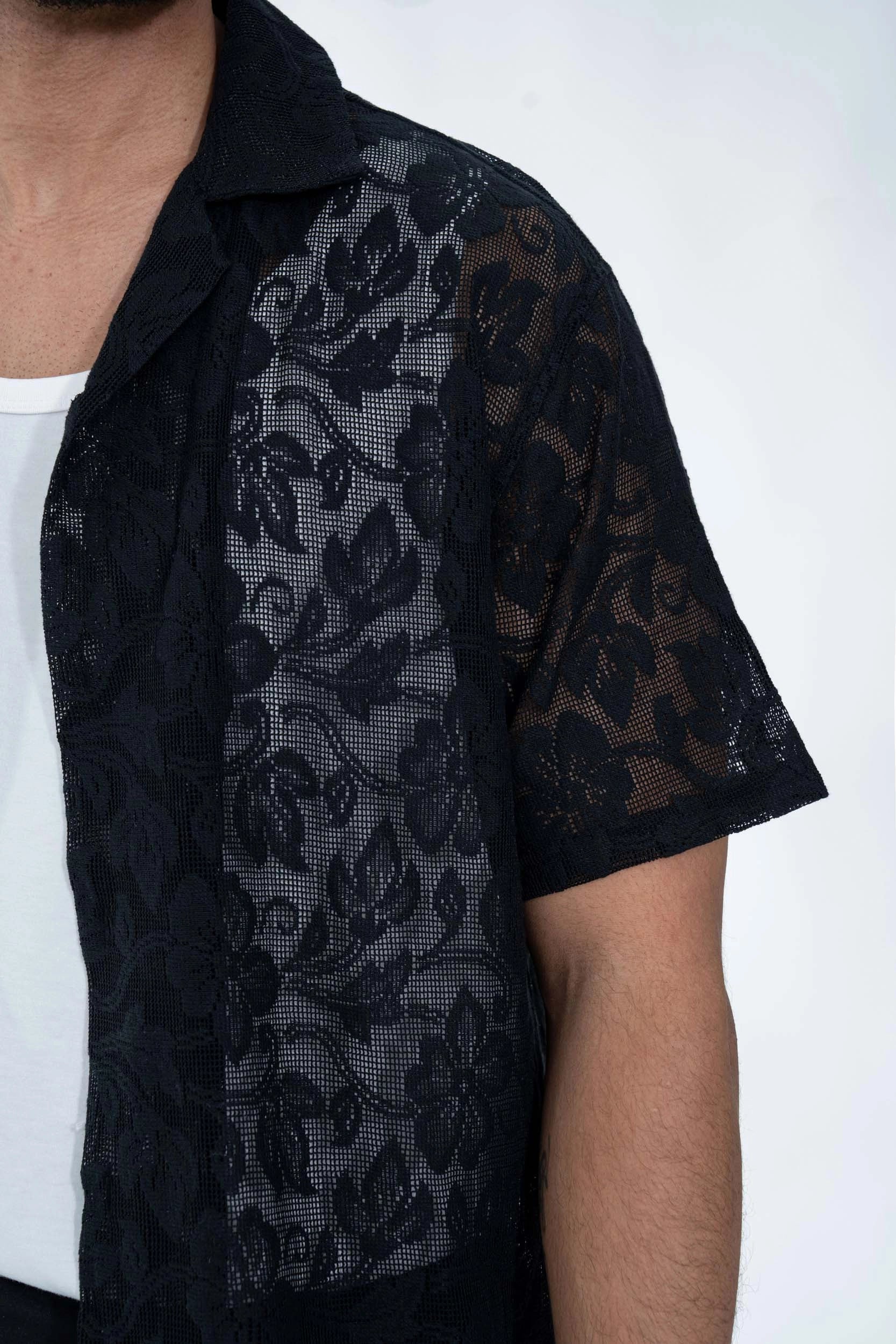 Chemise à manches courtes avec motif ton sur ton