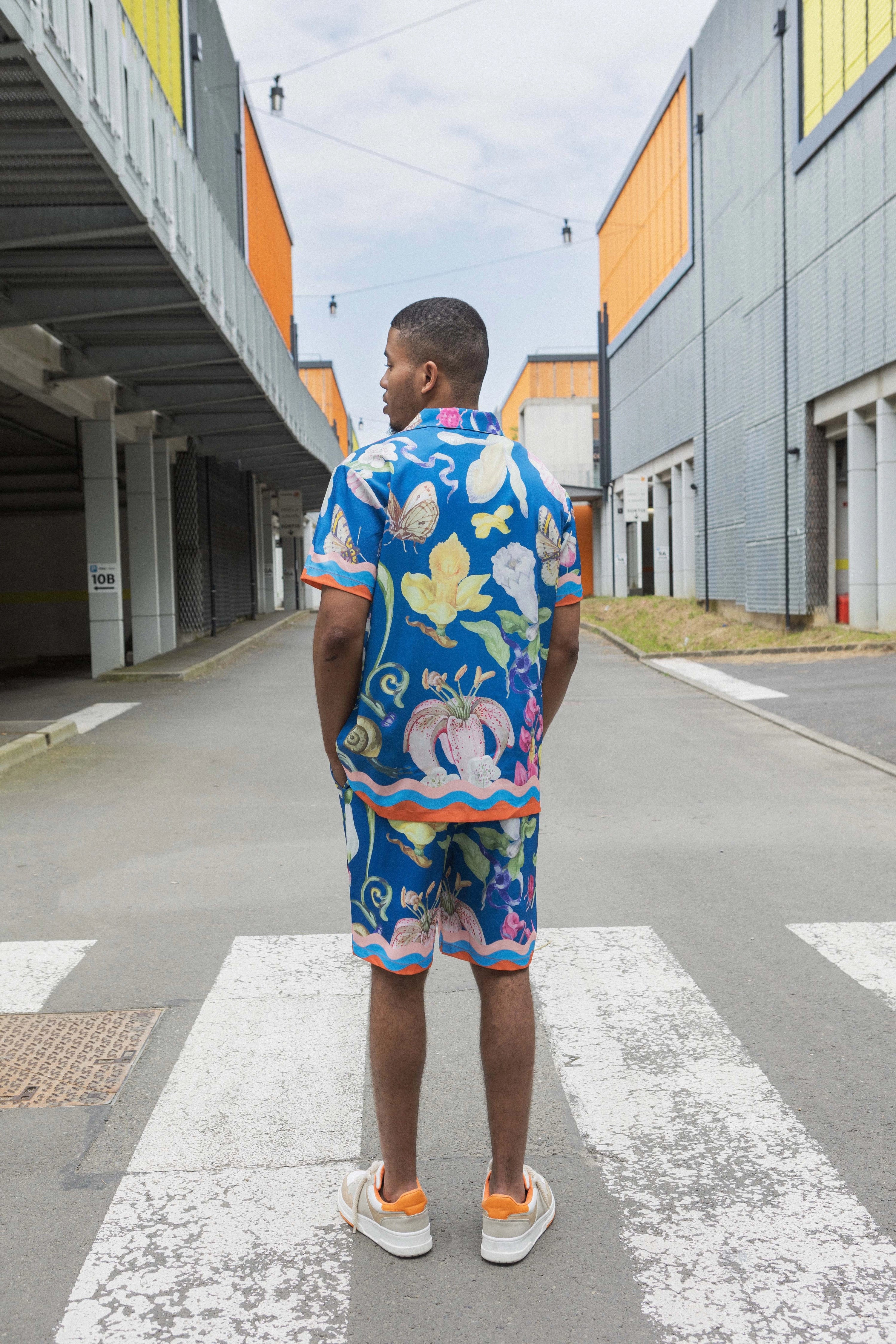 Ensemble léger aux motifs floraux