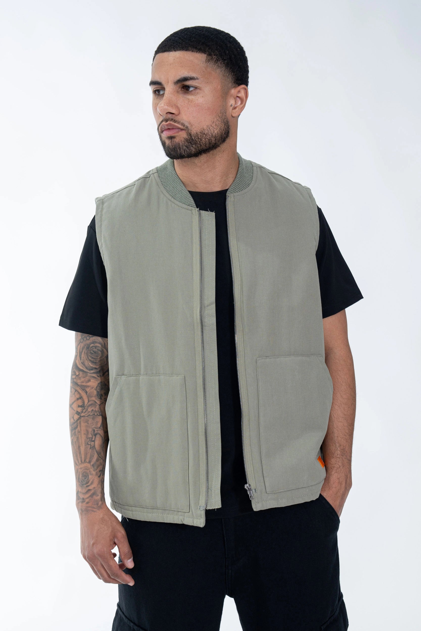 Sleeveless quilted vest