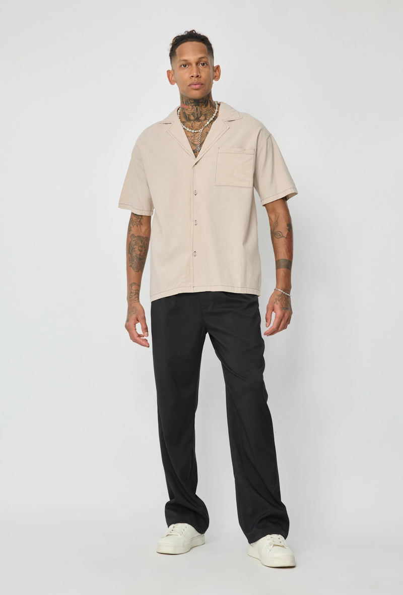 Chemise d'été minimaliste