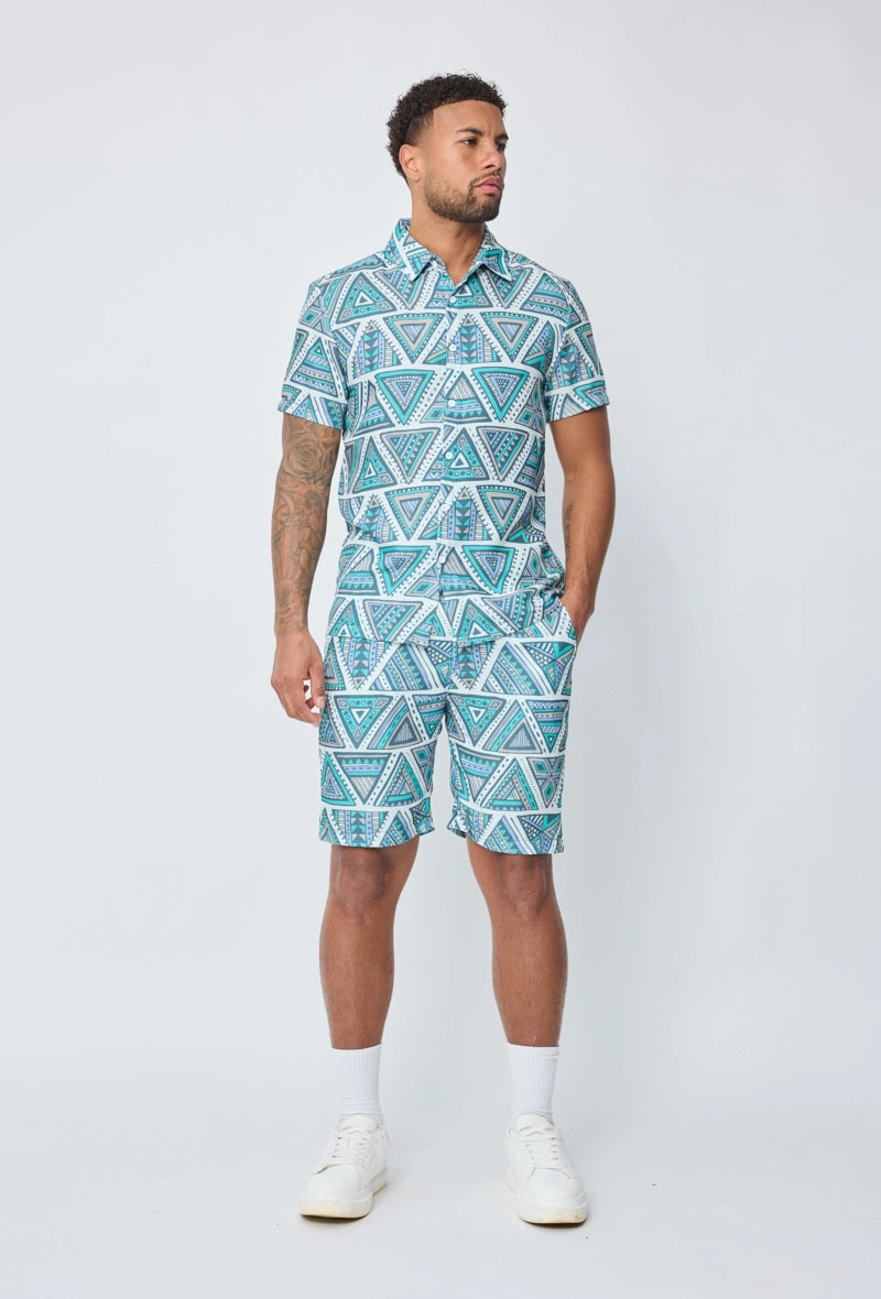 Ensemble tribal géométrique