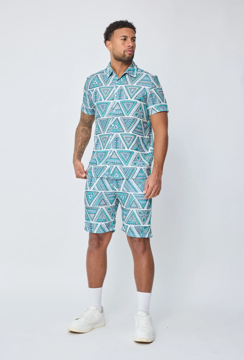 Ensemble tribal géométrique