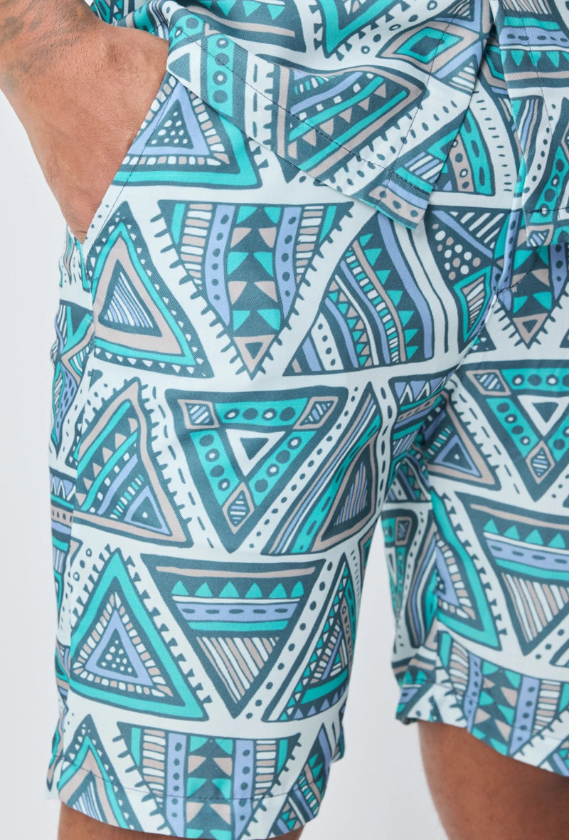Ensemble tribal géométrique