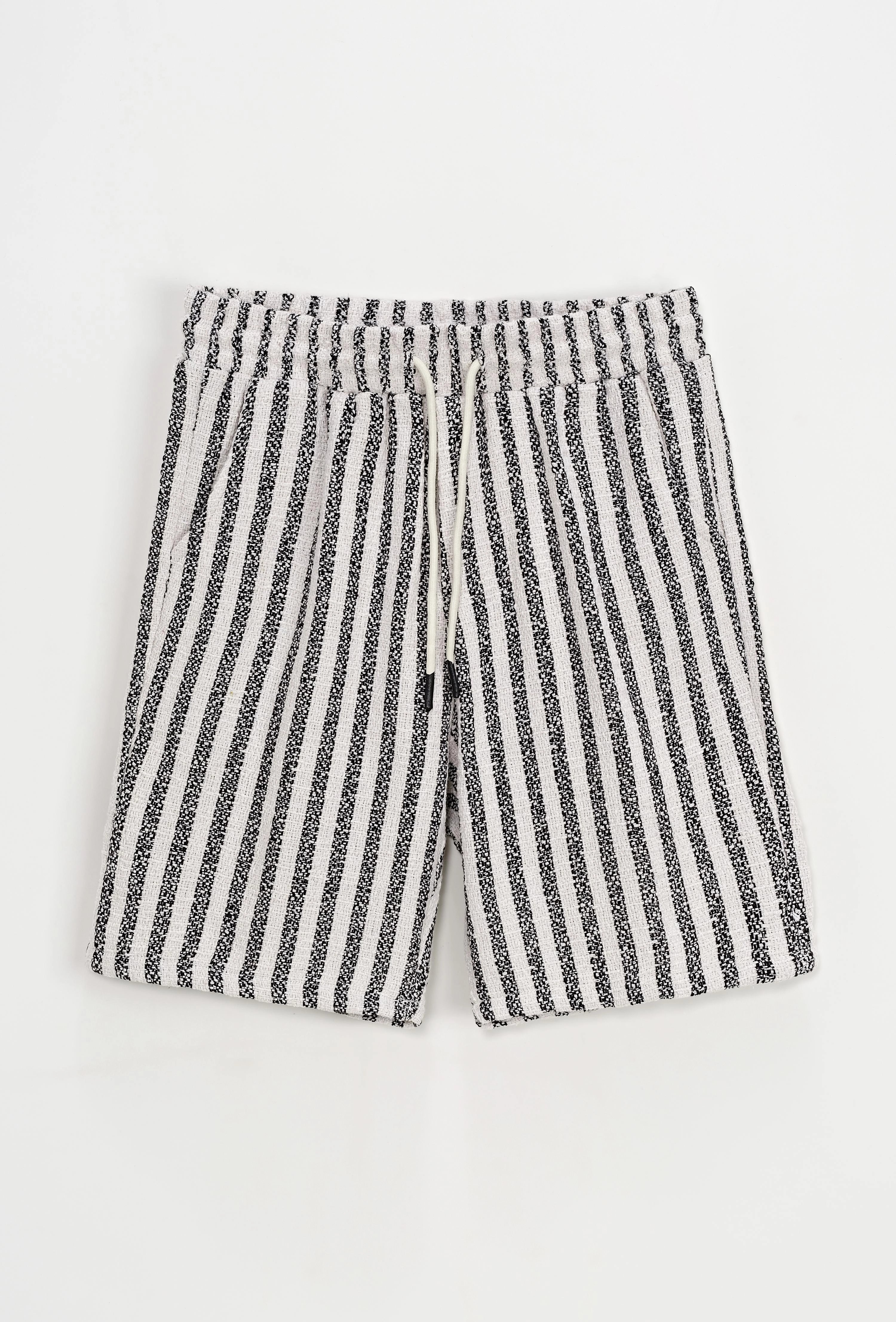 Short à rayures