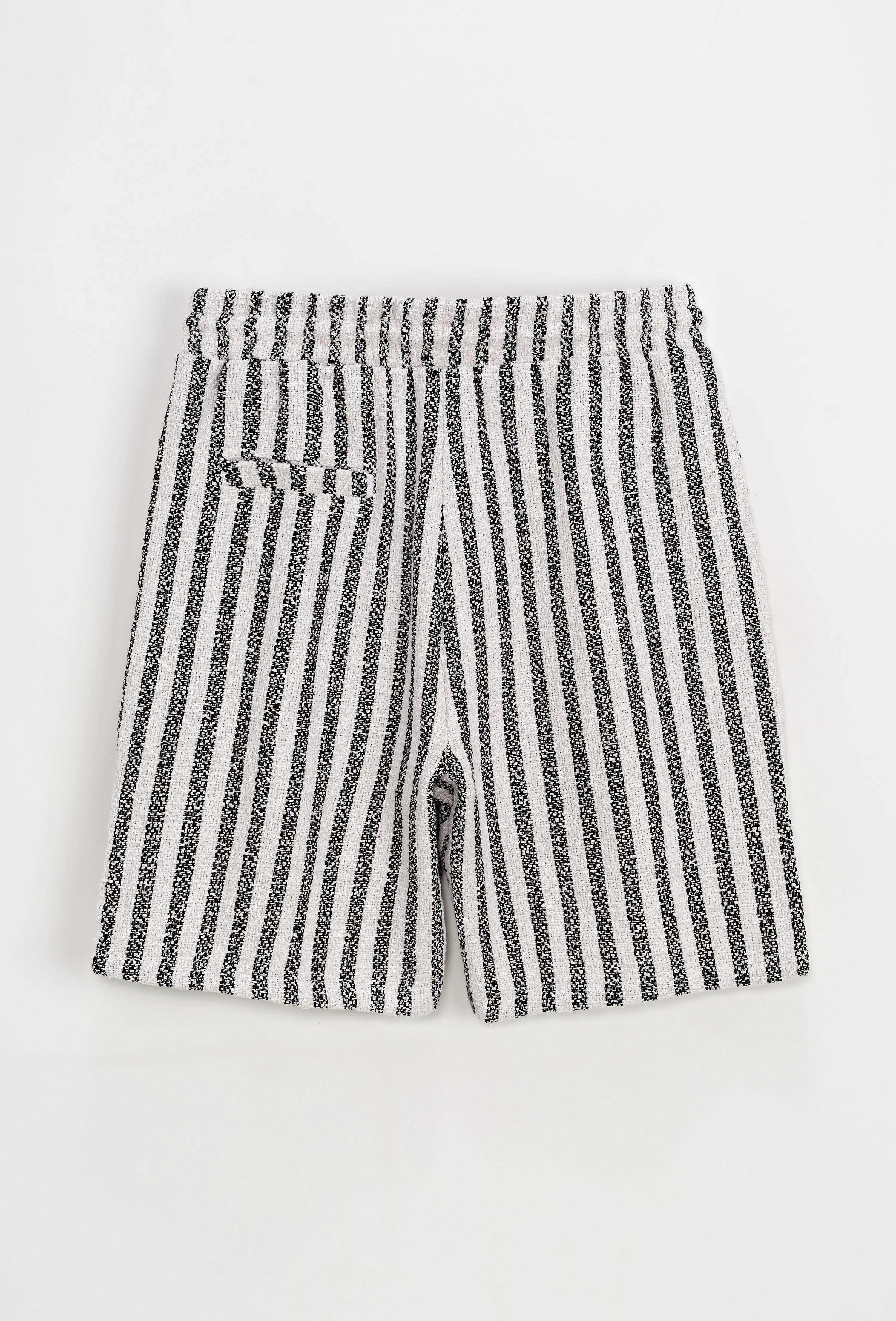Short à rayures