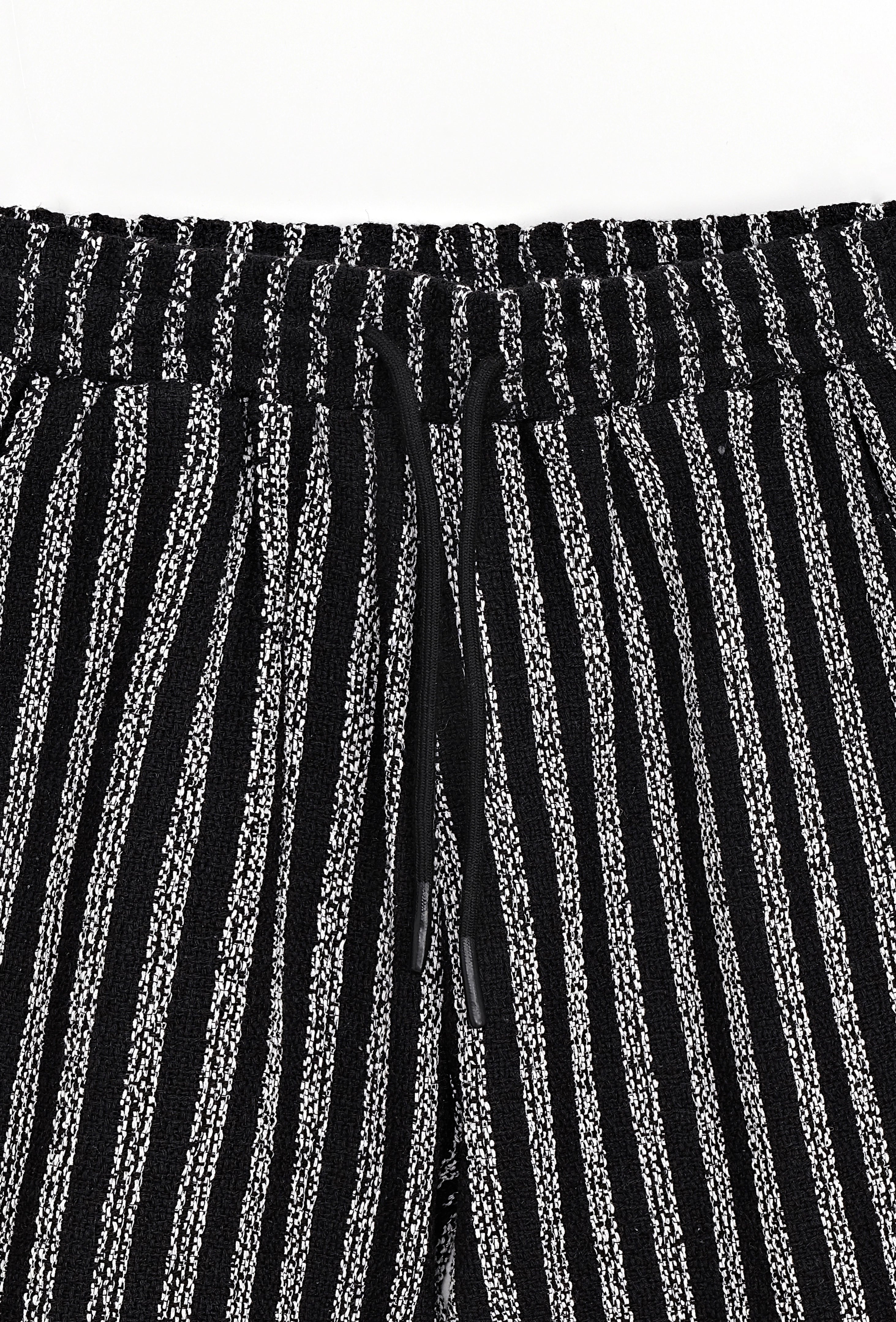 Short à rayures