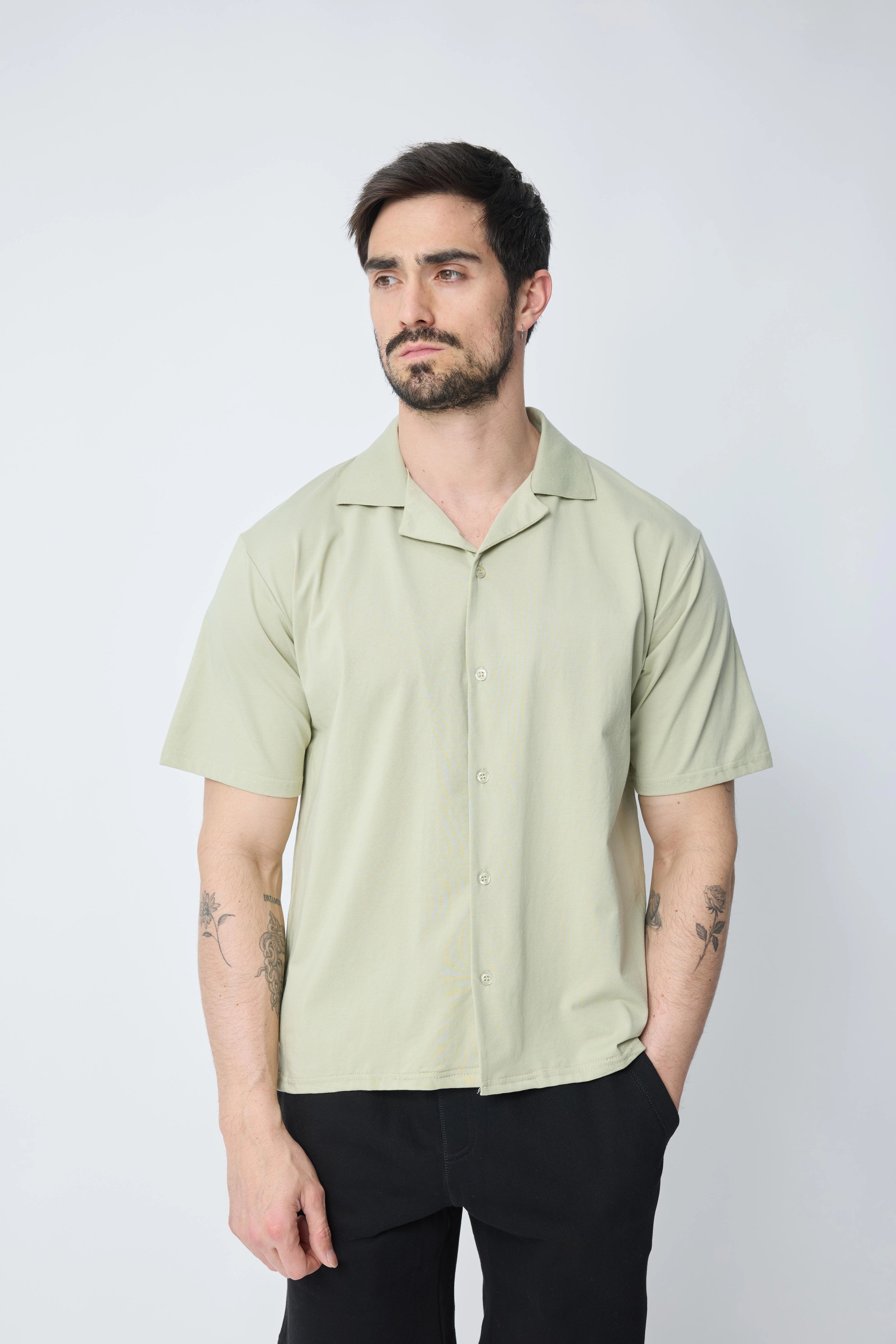 Chemise à manche courte