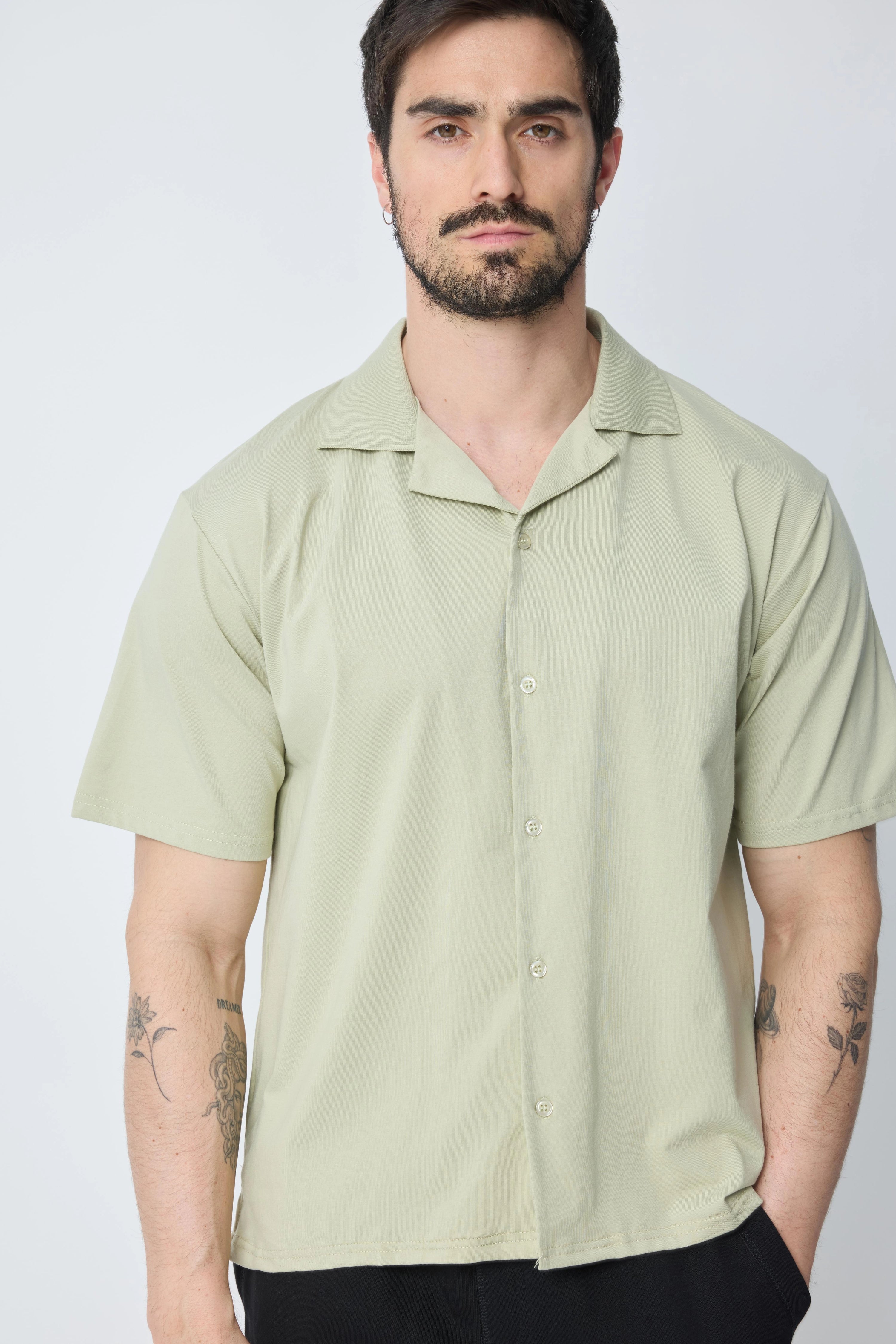 Chemise à manche courte