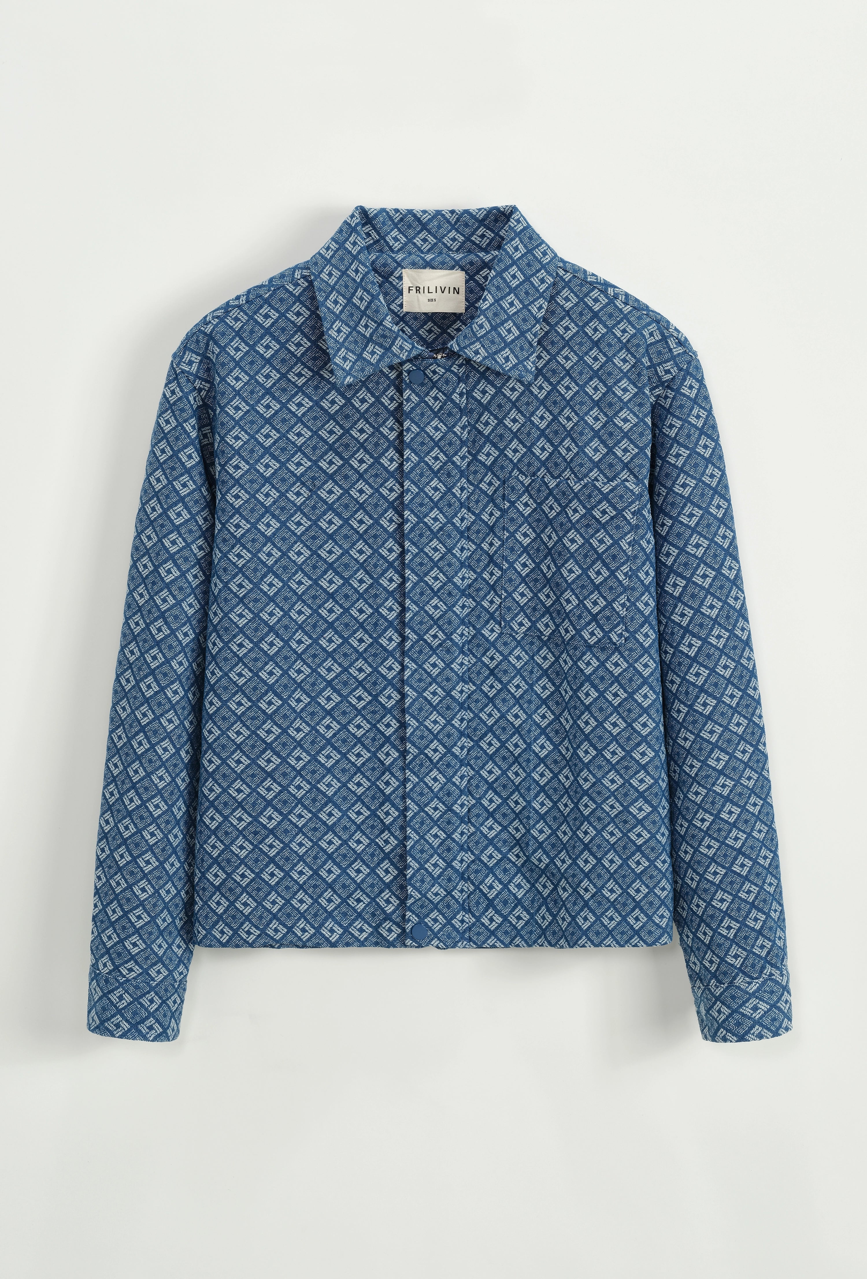 Veste à col chemise avec des motifs réguliers
