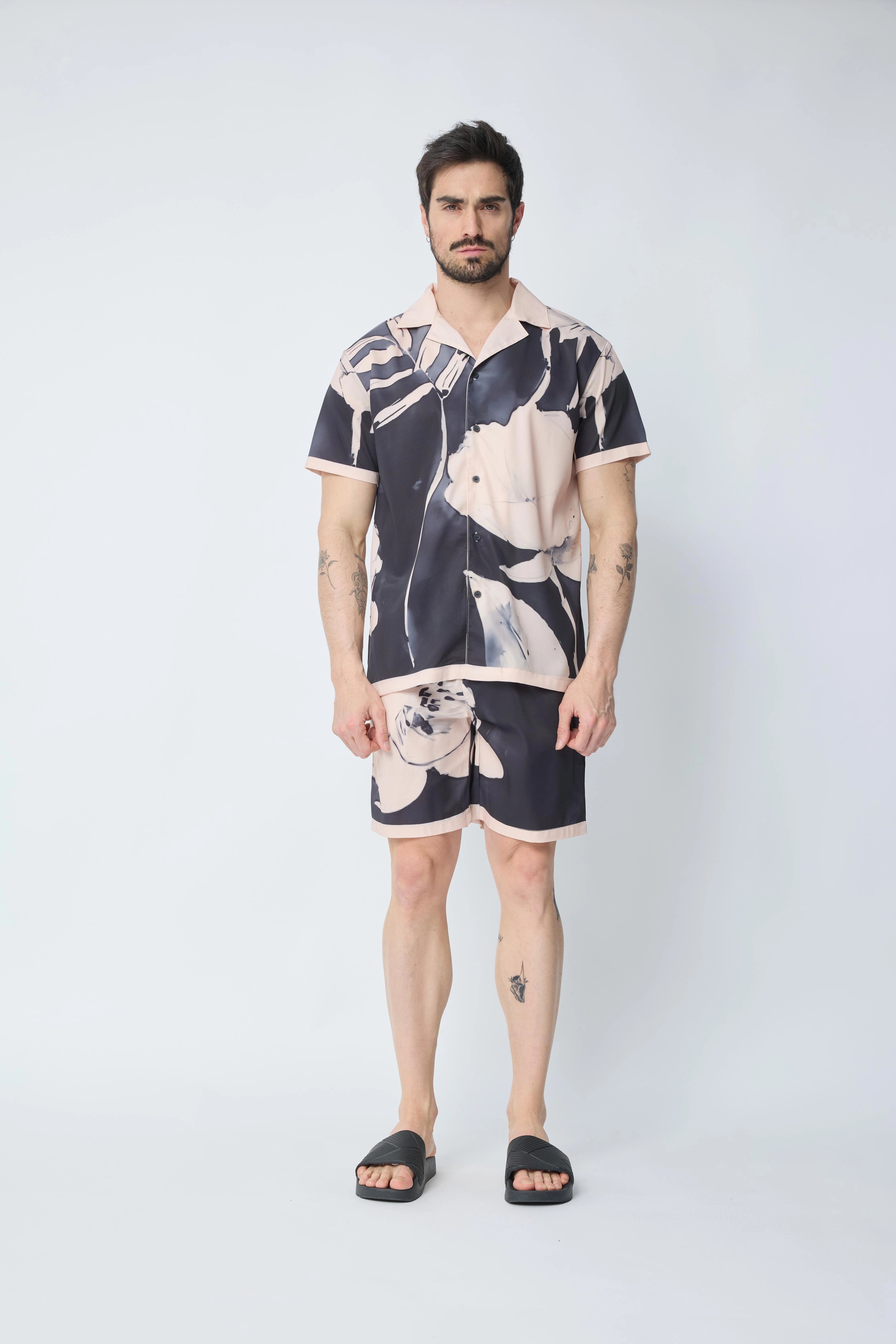 Ensemble chemise et short à motif