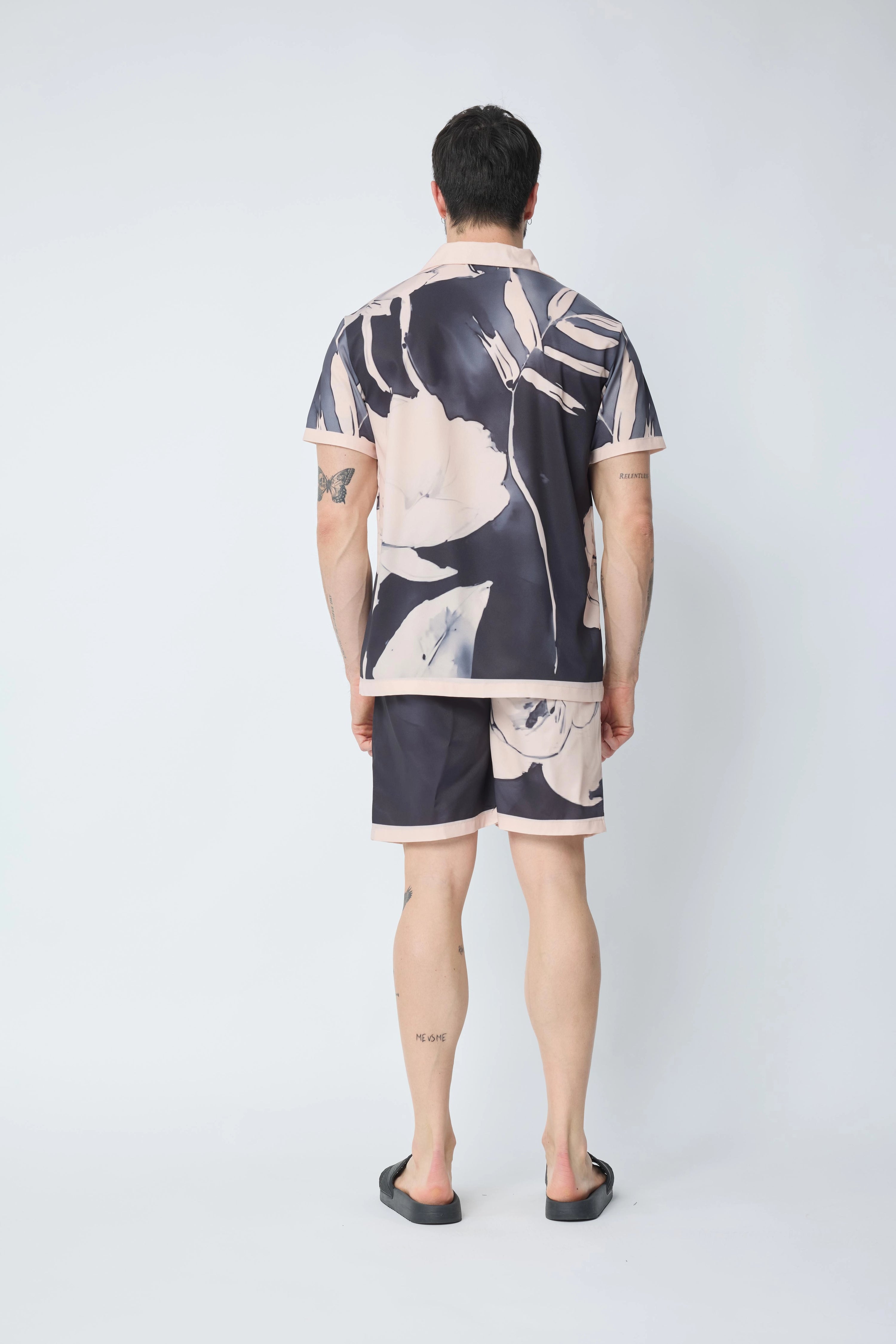 Ensemble chemise et short à motif