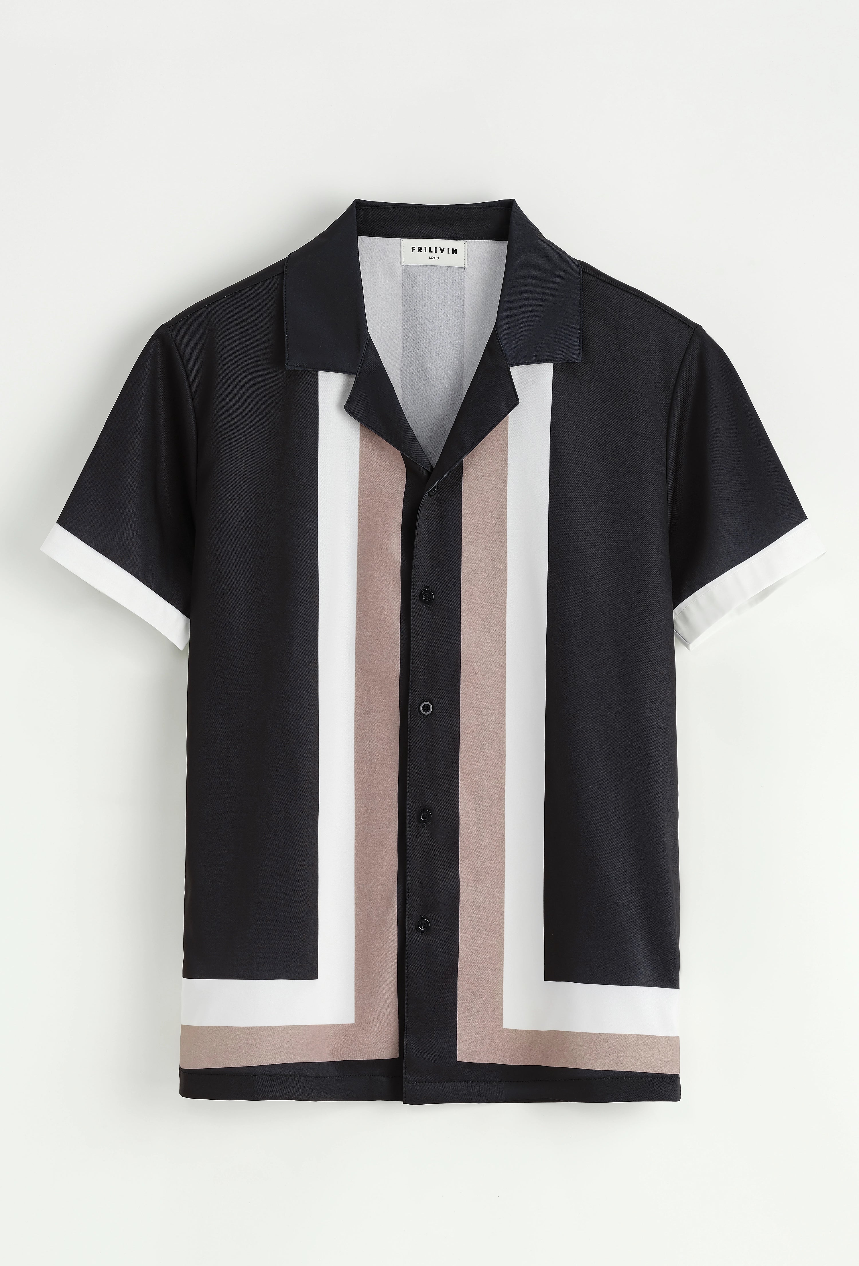 Ensemble chemise à manches courtes et short