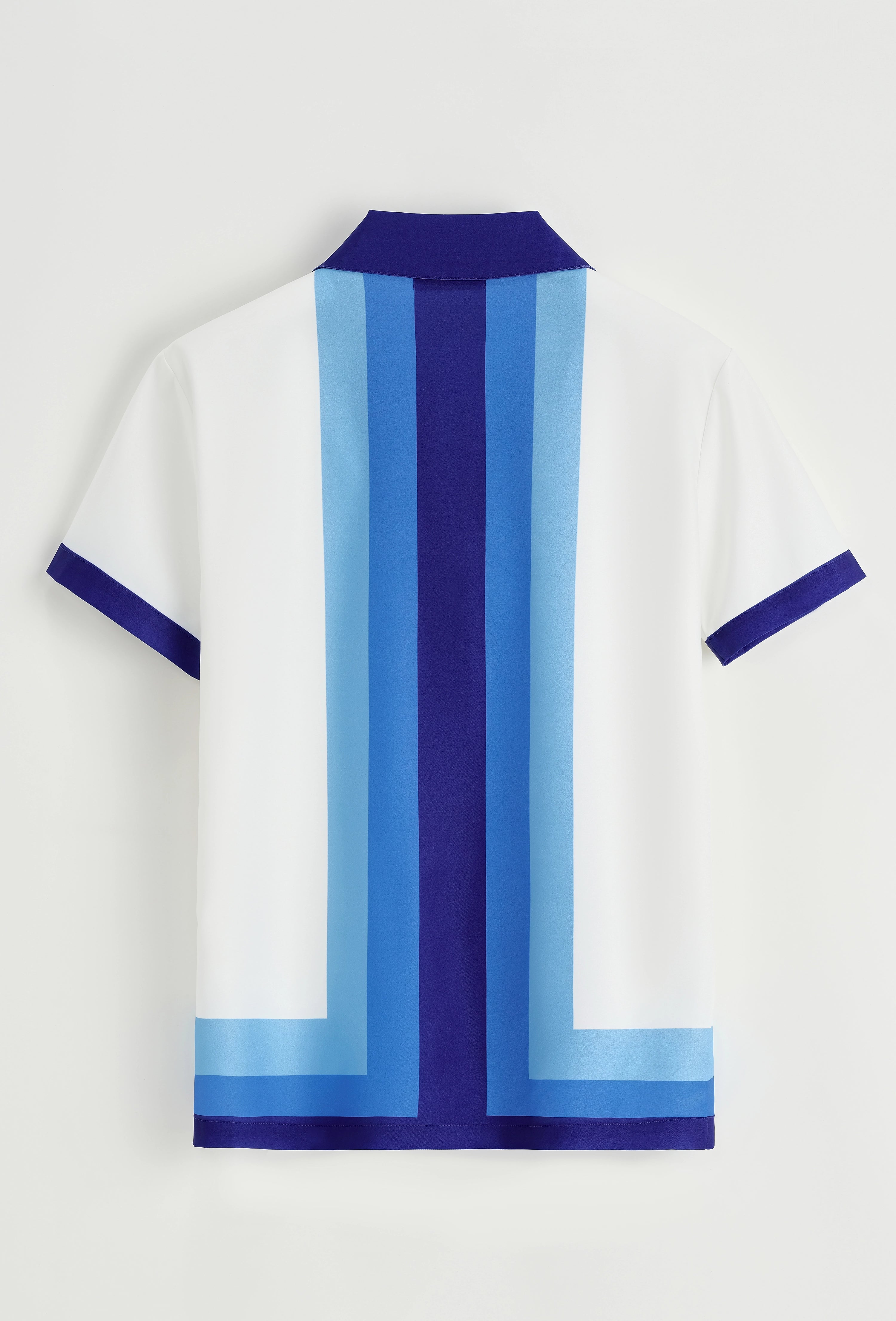 Ensemble chemise à manches courtes et short