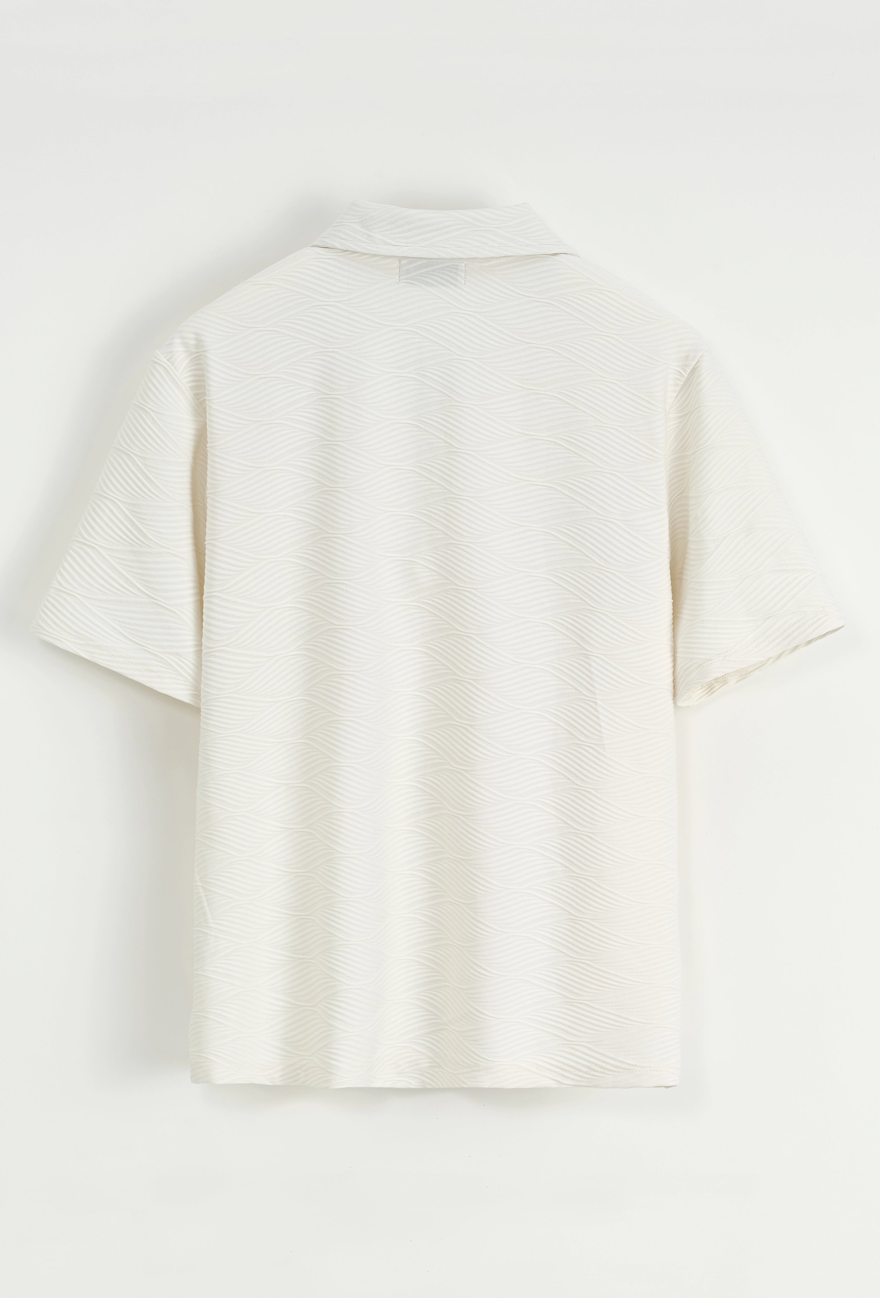 Ensemble chemise et short unis à motif
