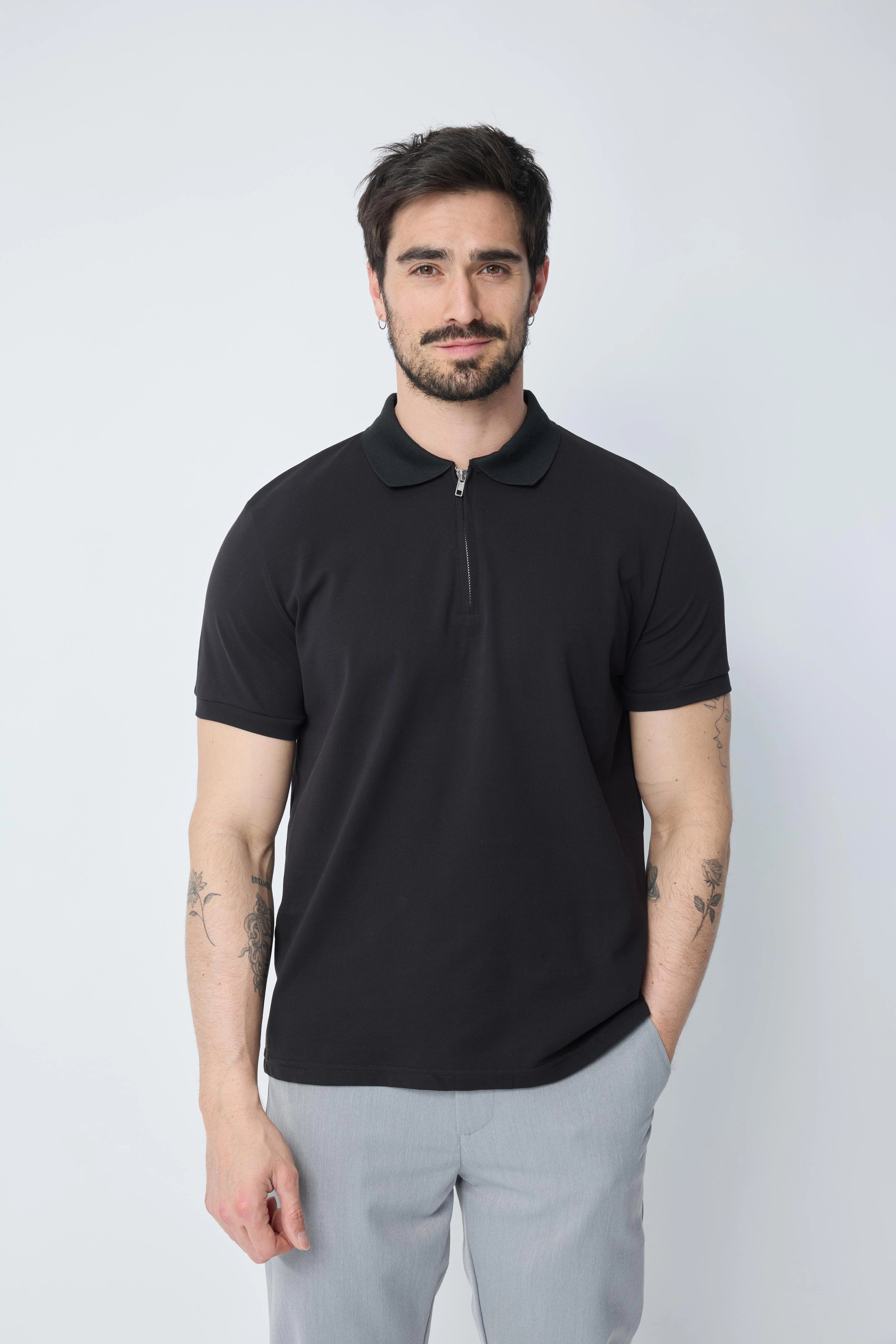 Polo à manches courtes avec col zippé
