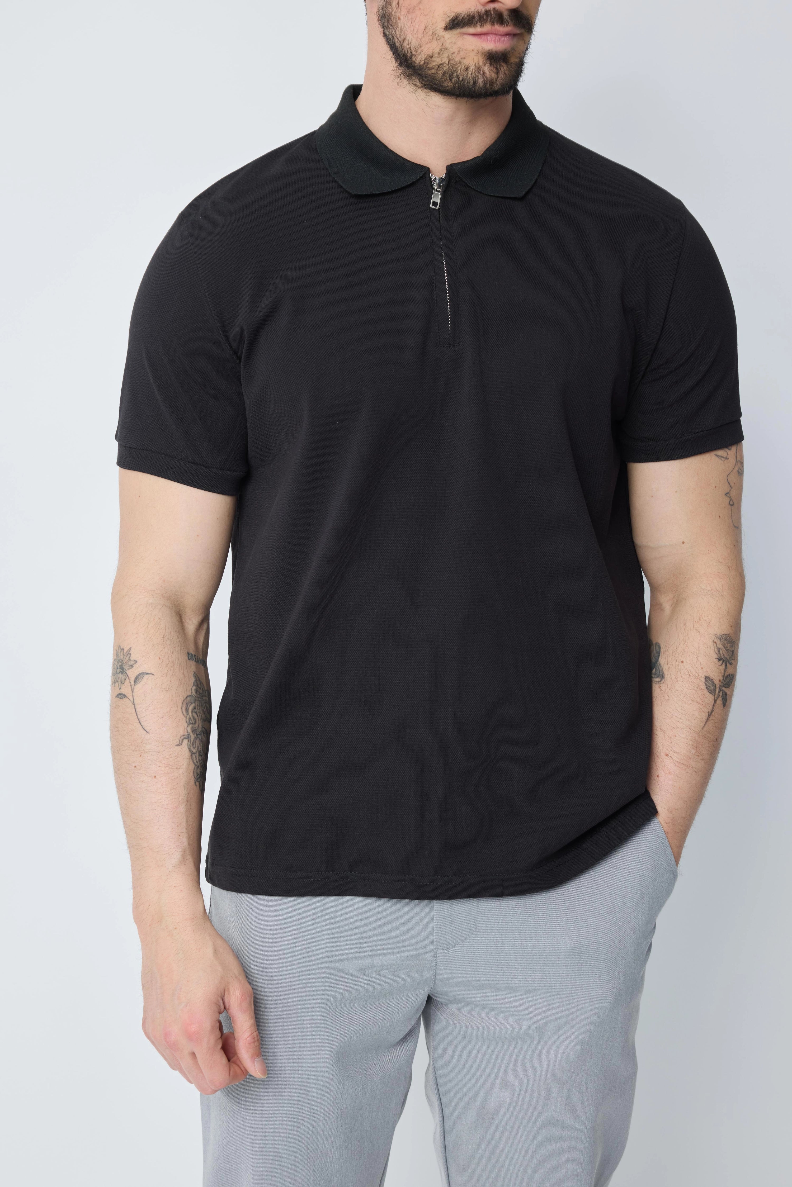 Polo à manches courtes avec col zippé