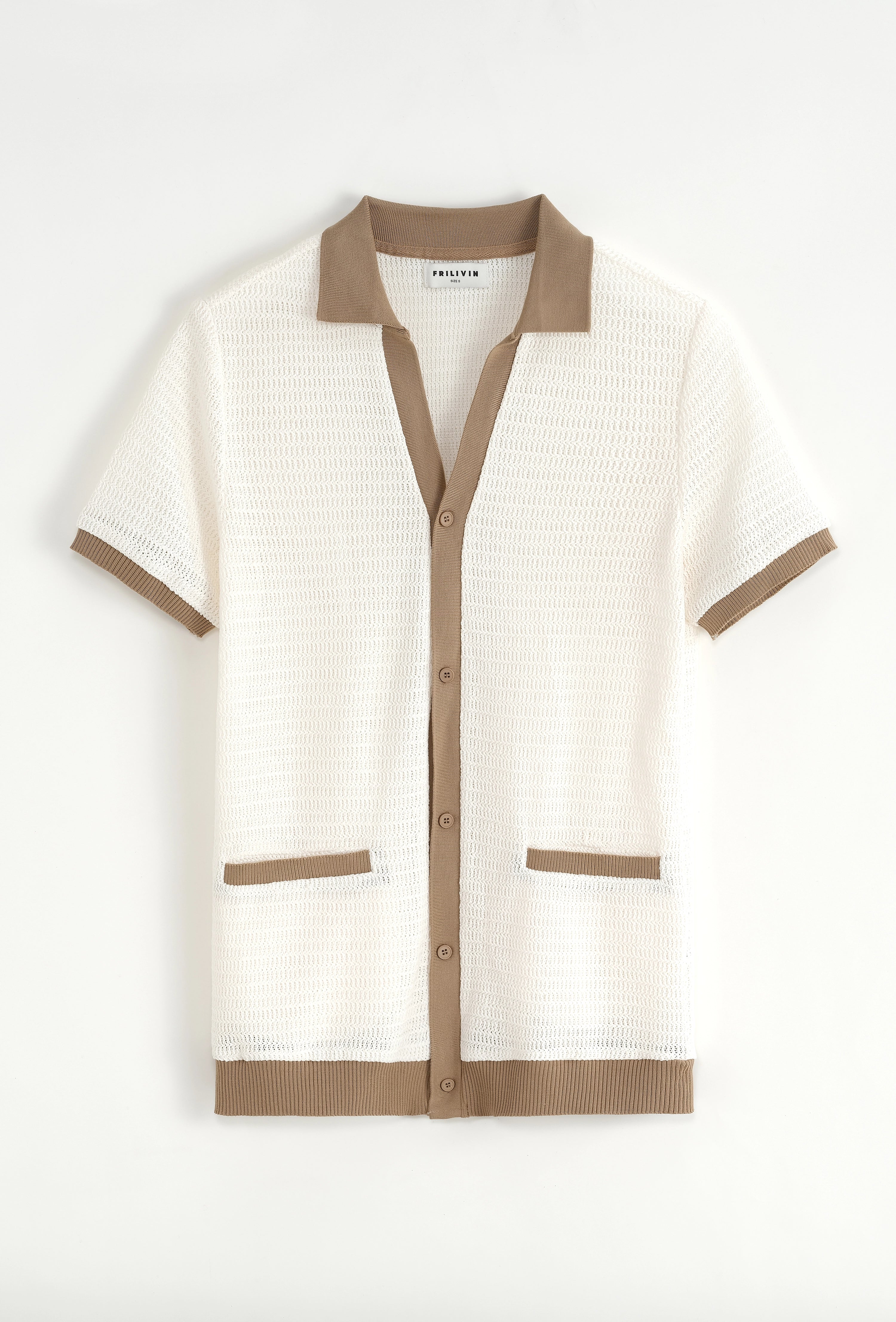 Chemise à manches courtes