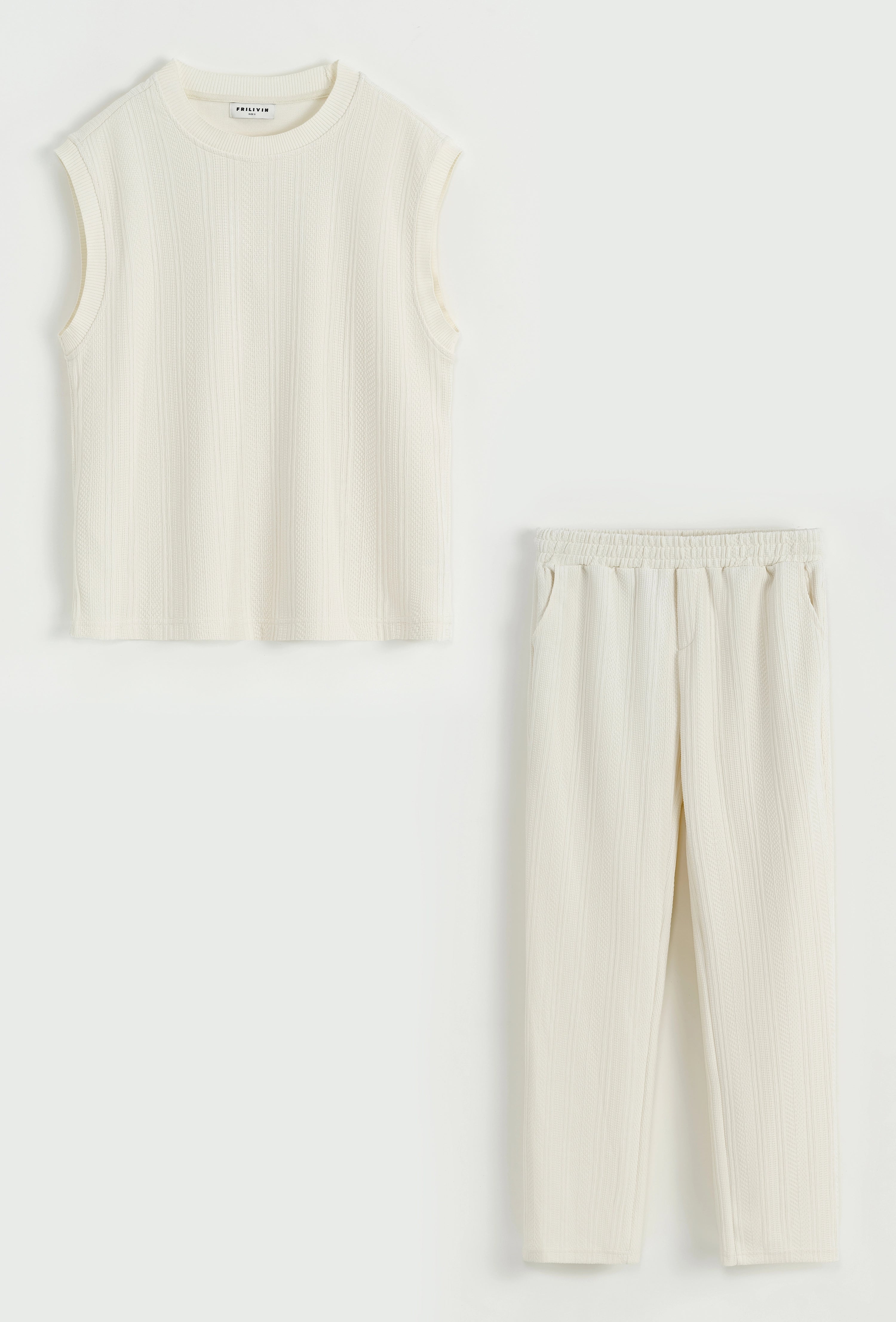 Ensemble t-shirt pantalon