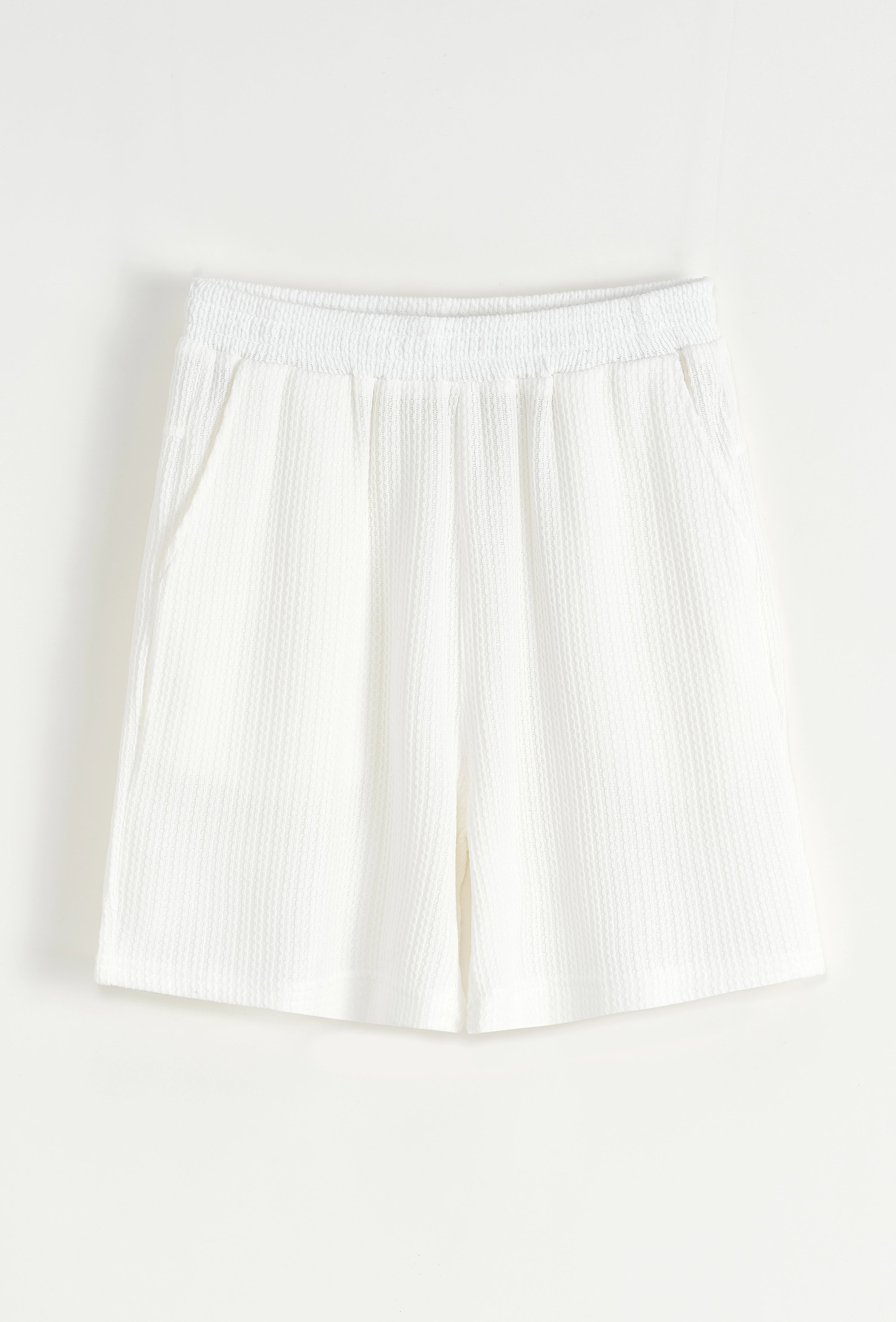 Ensemble t-shirt et short à motif très discret