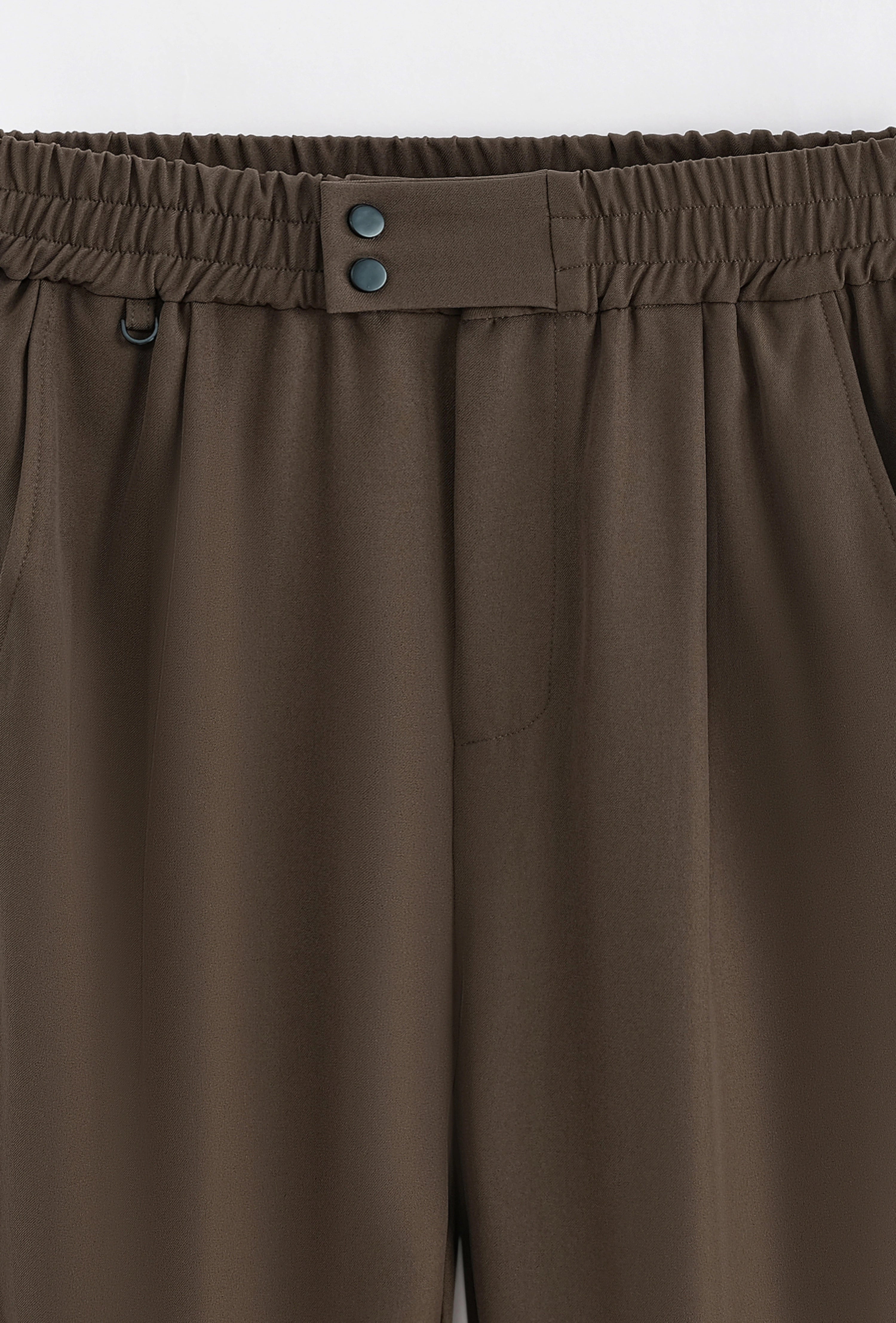 Pantalon homme uni chic avec poches latérales