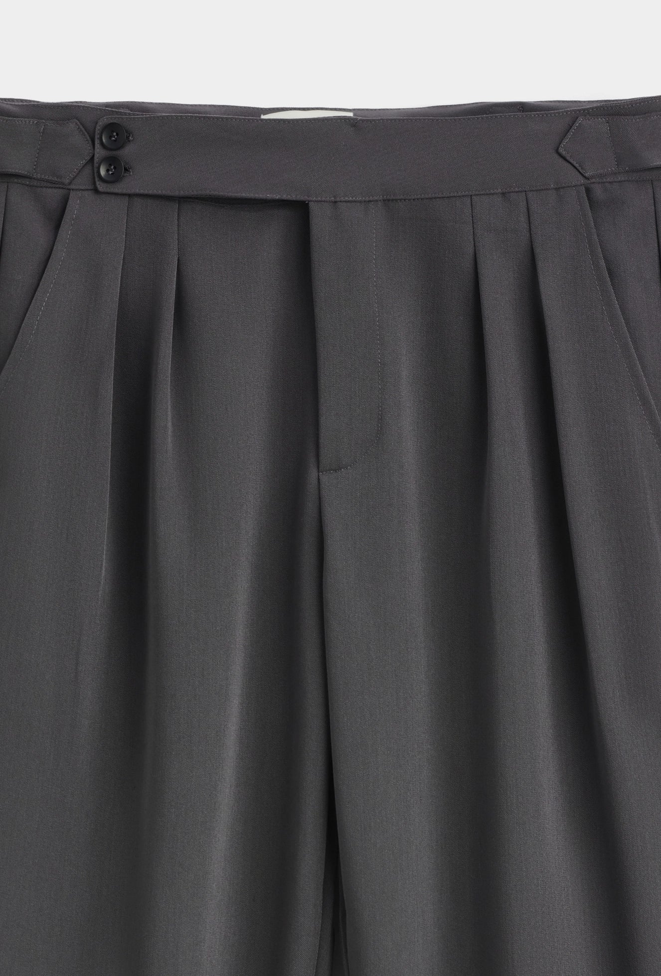 Pantalonblanc à coupe raffinée