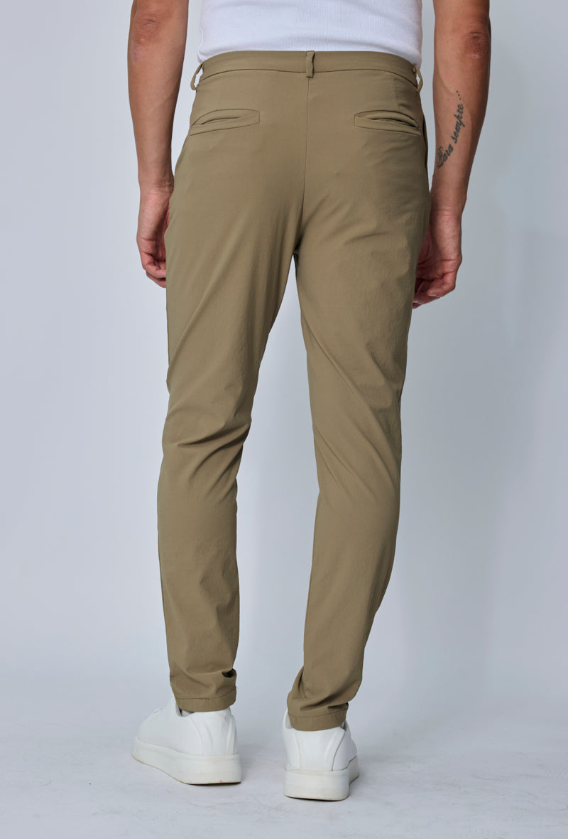 Pantalon casual ajusté