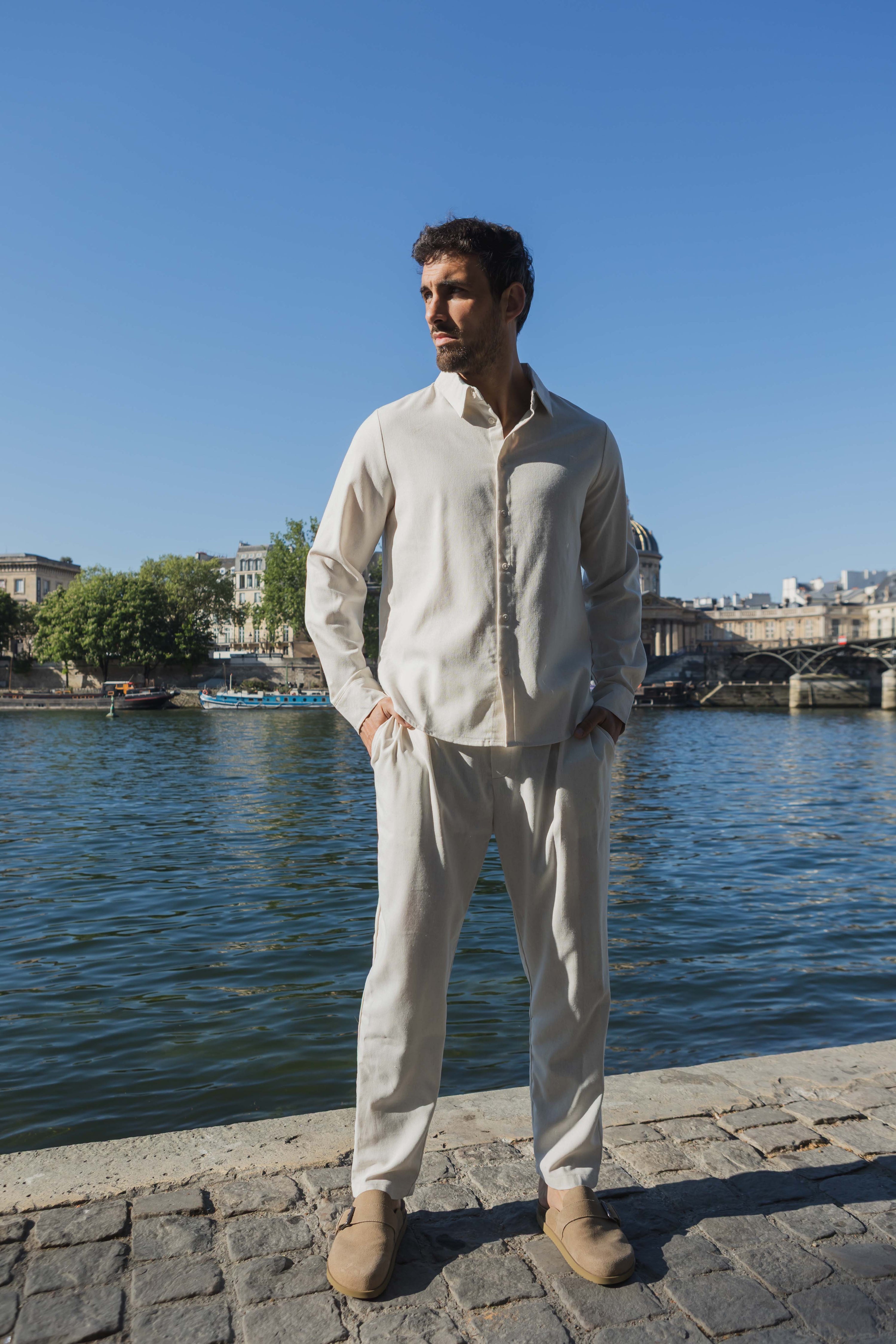 Chemise slim col classique