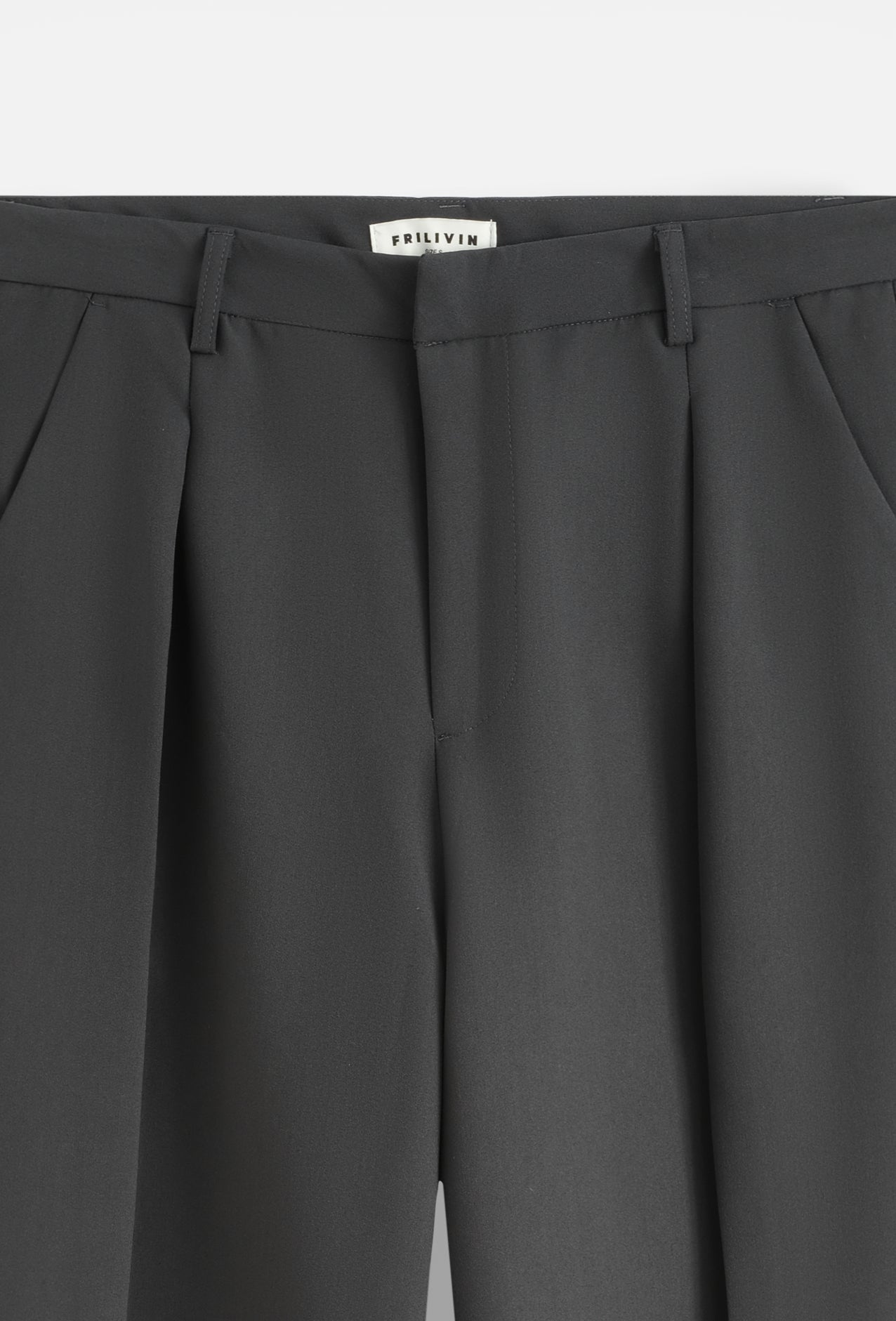 Pantalon habillé à plis