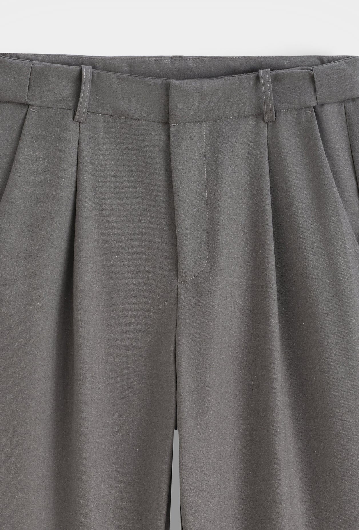 Pantalon habillé à plis