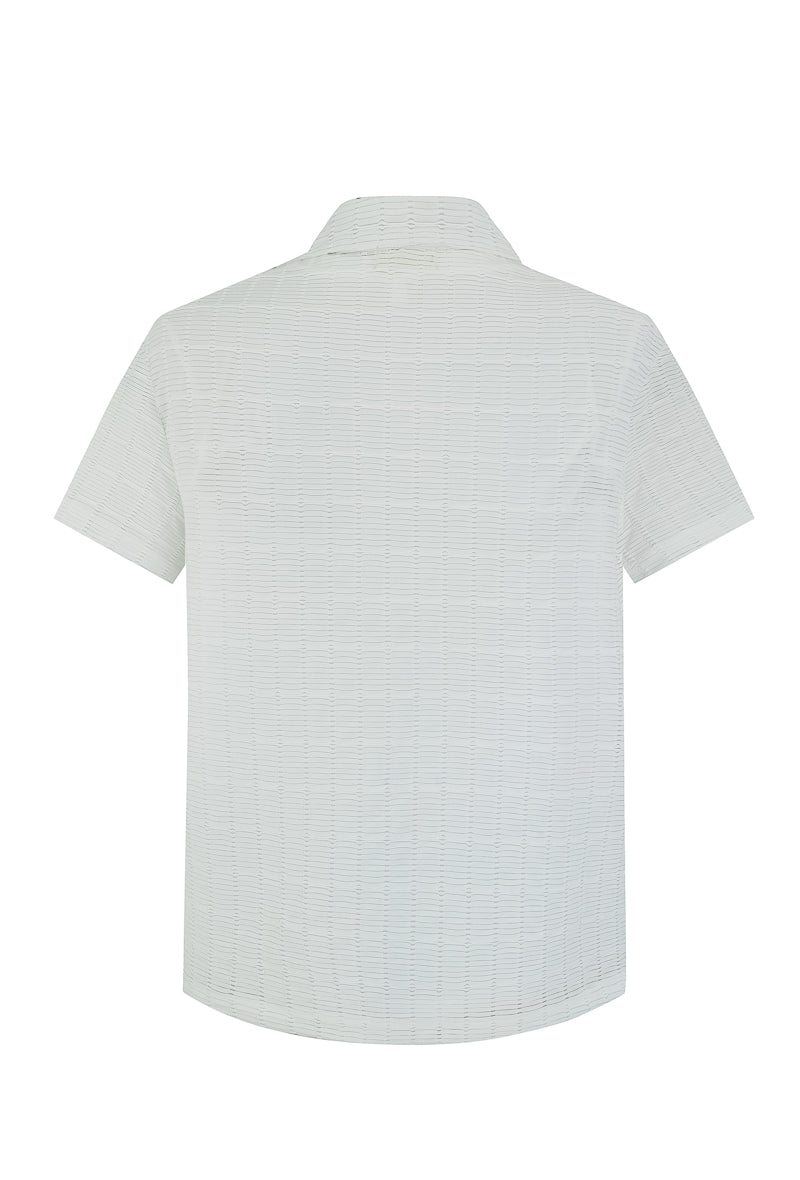 Short-sleeved pleated shirt with revere collar